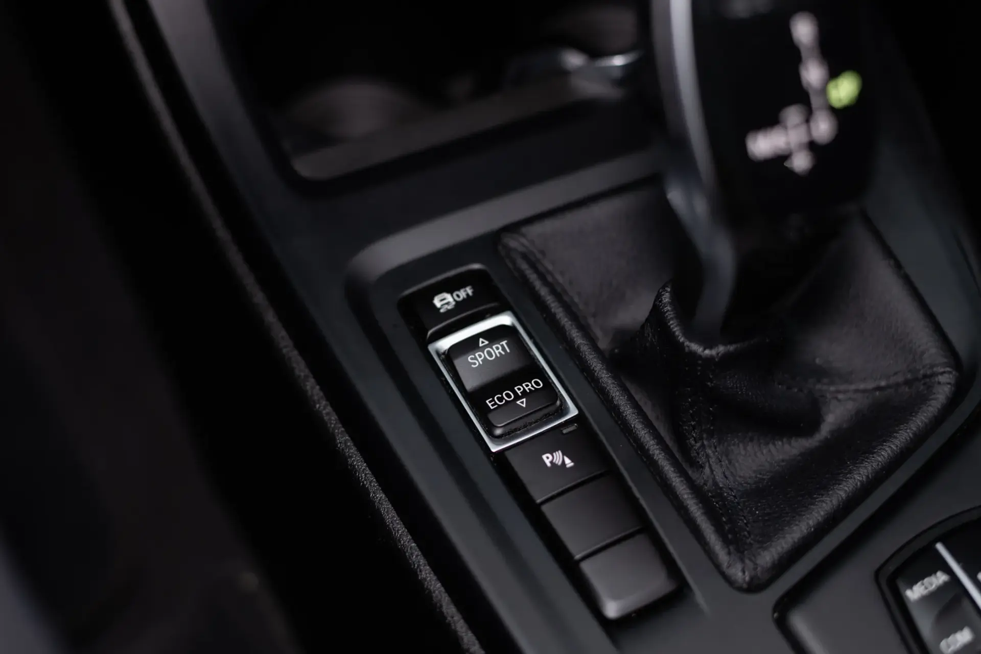 BMW X1 16 d sDrive Line Sport Auto 36