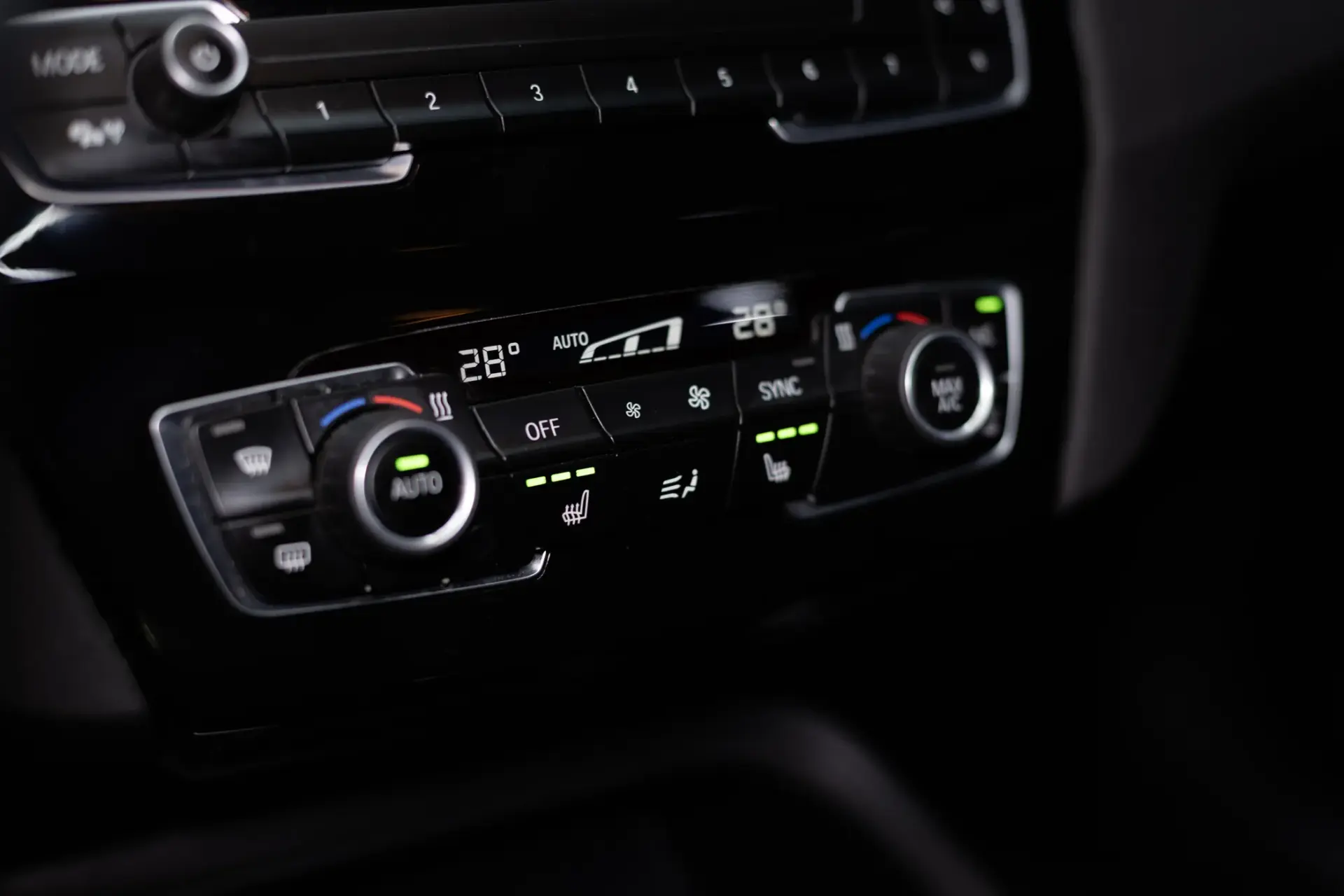 BMW X1 16 d sDrive Line Sport Auto 38