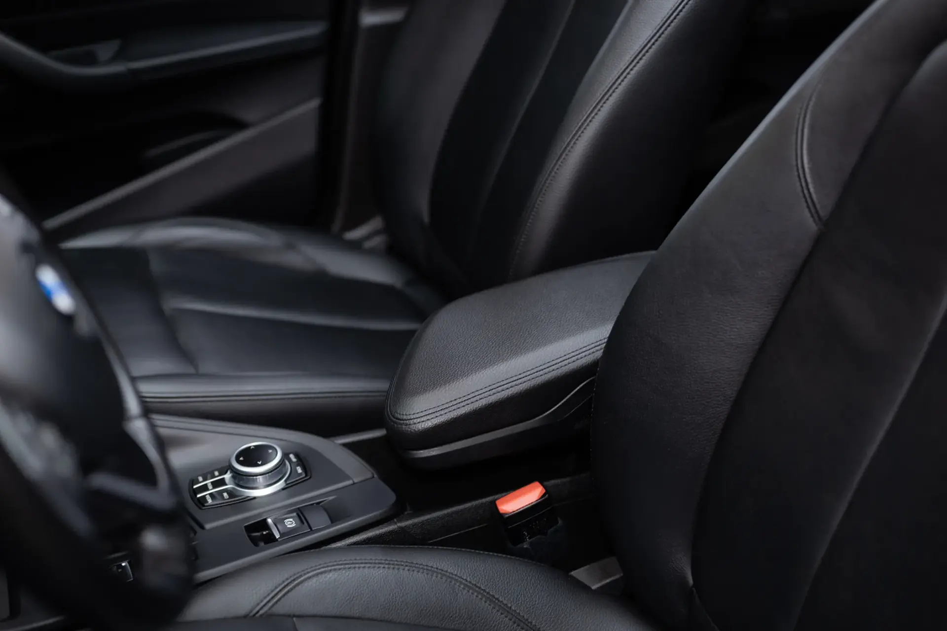 BMW X1 16 d sDrive Line Sport Auto 43