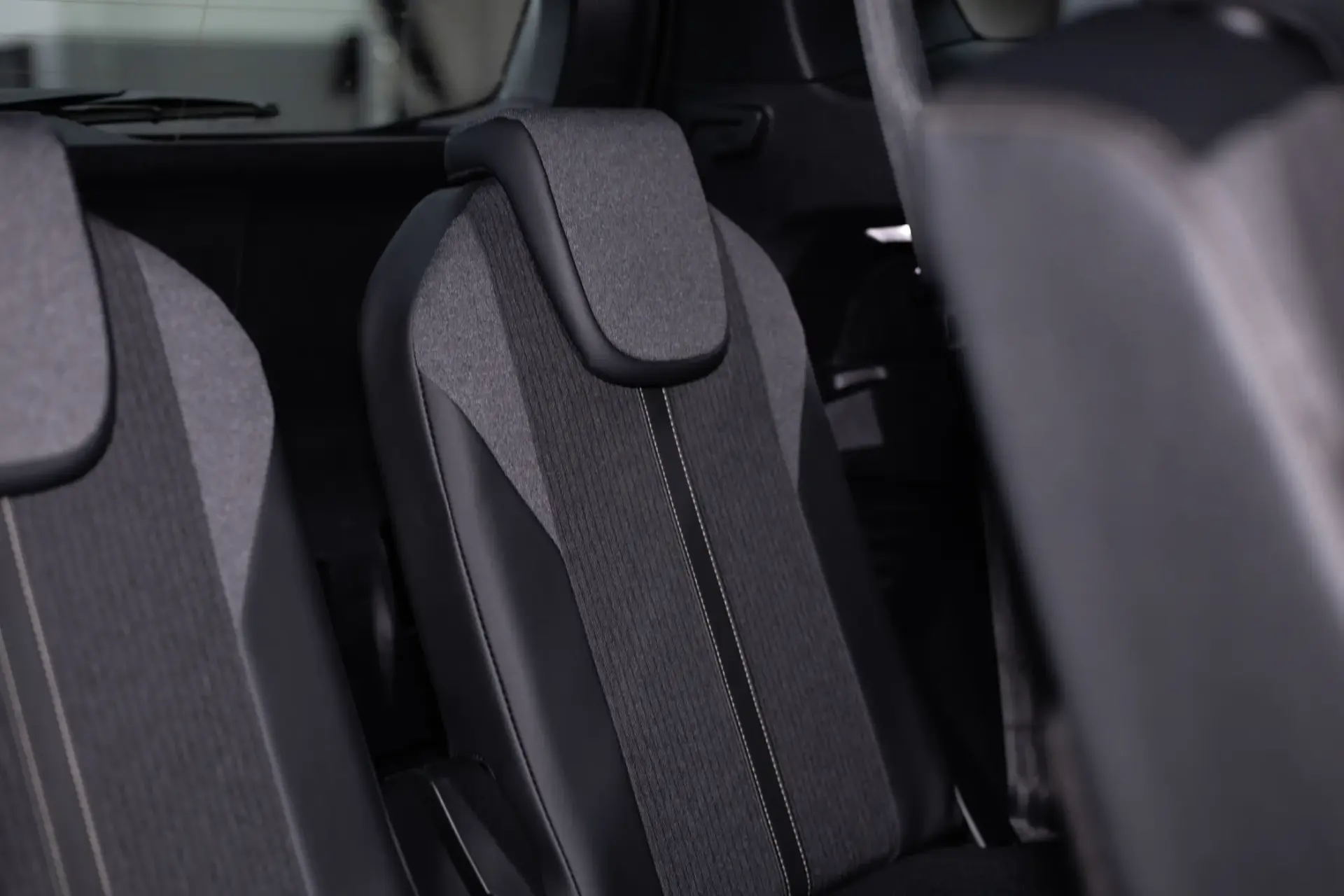 Peugeot 5008 1.5 BlueHDi GT Line EAT8 18