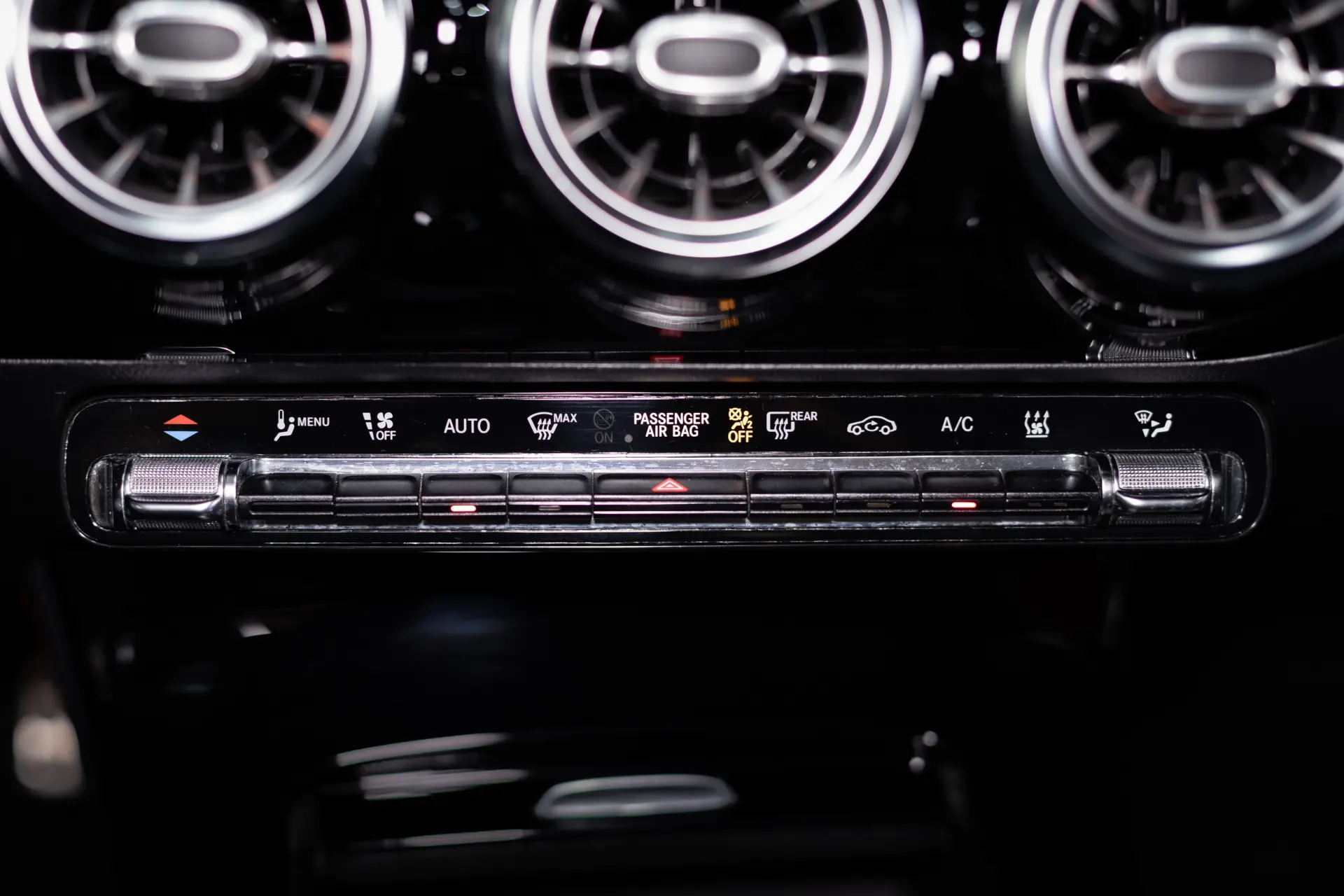 Mercedes-Benz A 250 e 8G-DCT AMG Line Advanced 39