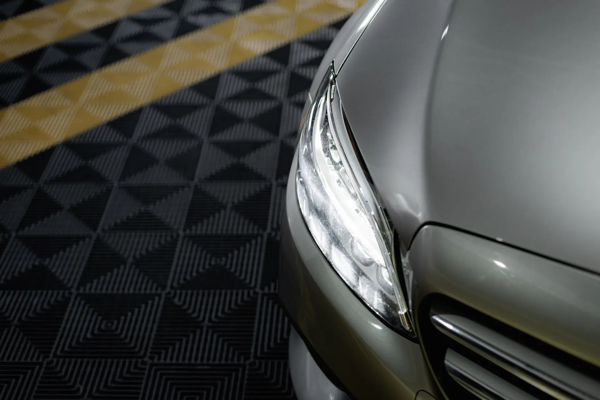 Mercedes-Benz C 300 de T 9G-TRONIC Avantgarde 16
