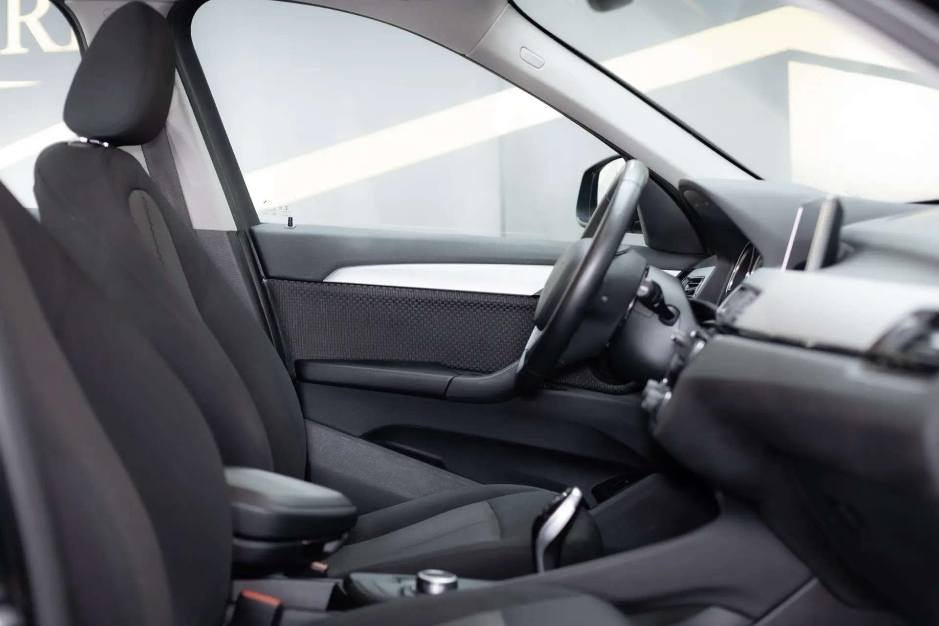 BMW X1 16 d sDrive Advantage Auto 22