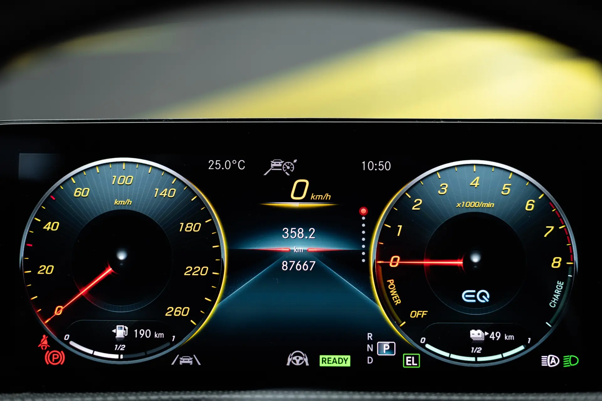 Mercedes-Benz A 250 e 8G-DCT AMG Line Advanced 42