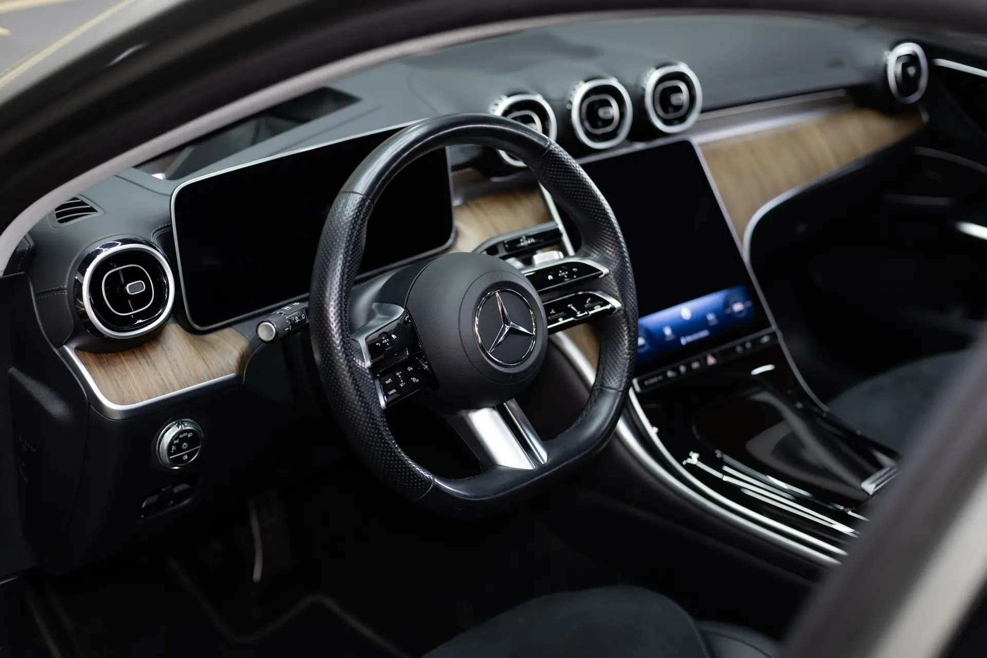 Mercedes-Benz C 300 e 9G-TRONIC Edition AMG Line 28