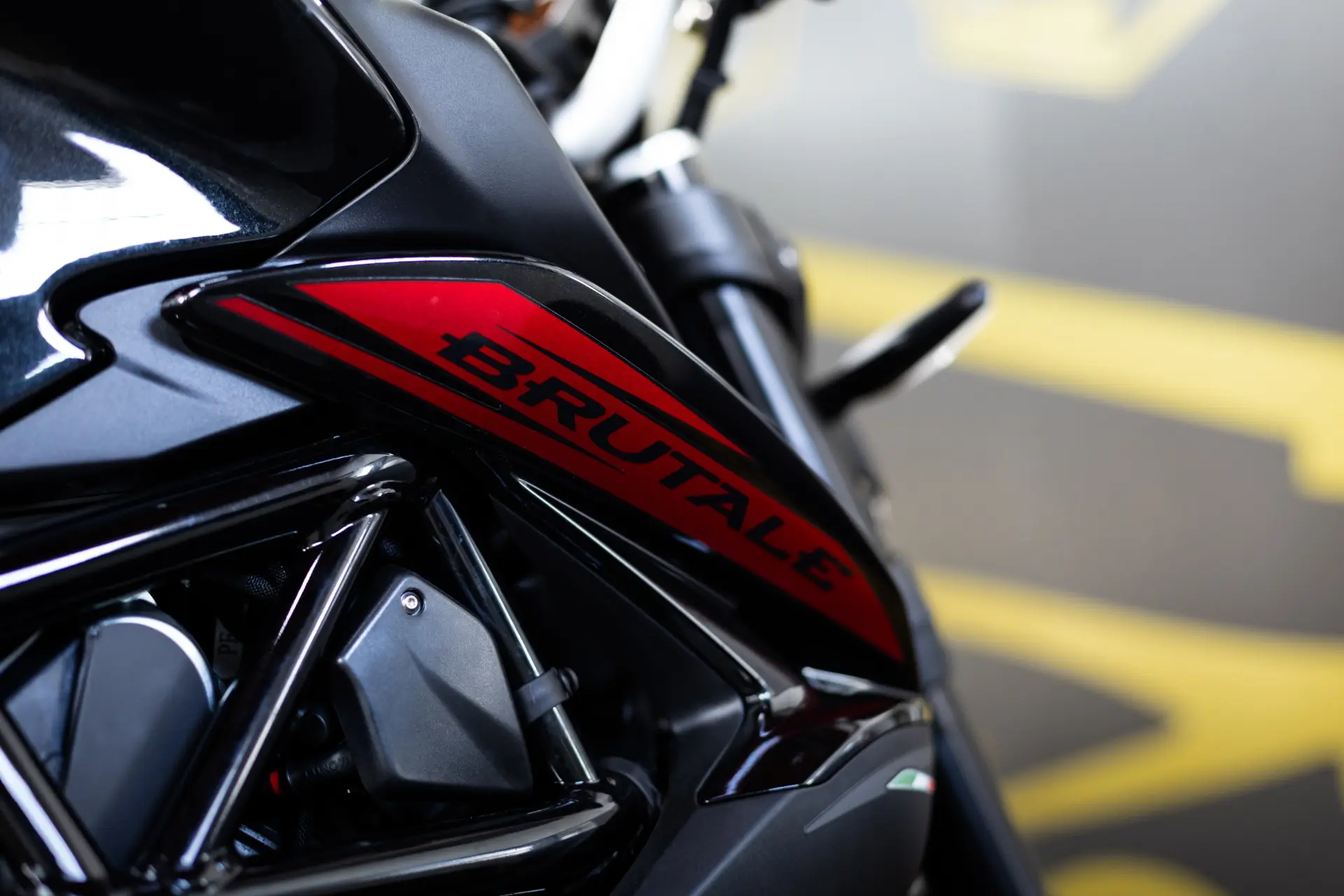 MV Agusta Brutale R 20