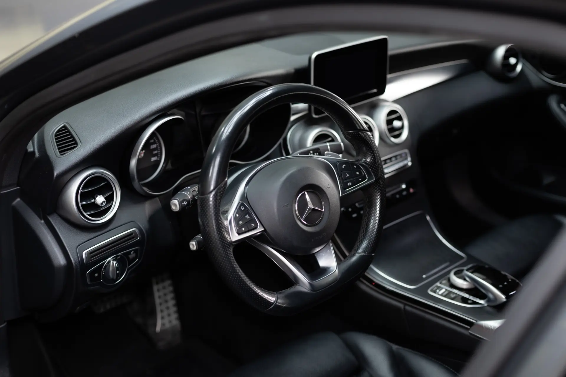 Mercedes-Benz C 220 (BlueTEC) d Station 7G-TRONIC AMG Line 30