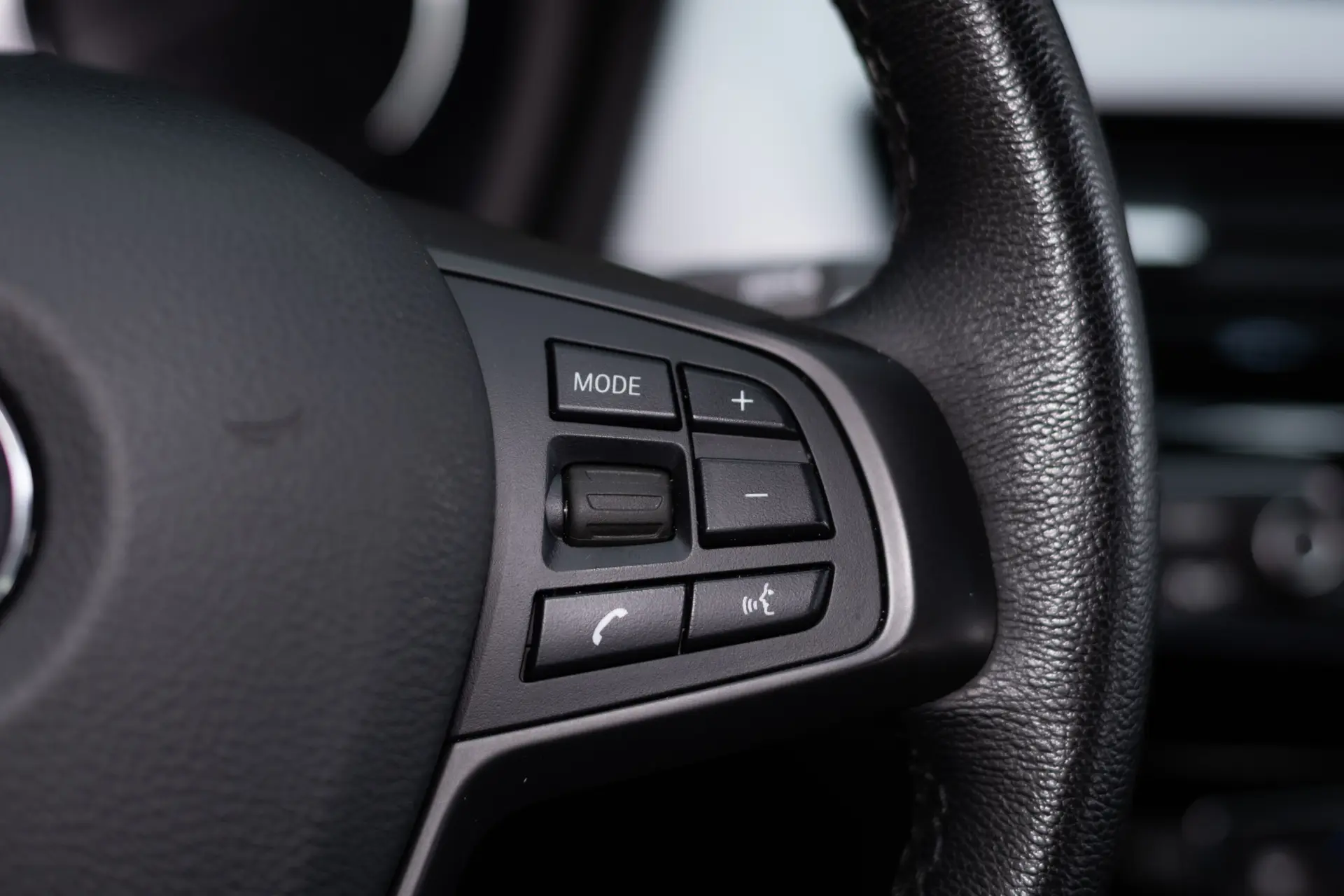 BMW X1 16 d sDrive Line Sport Auto 31