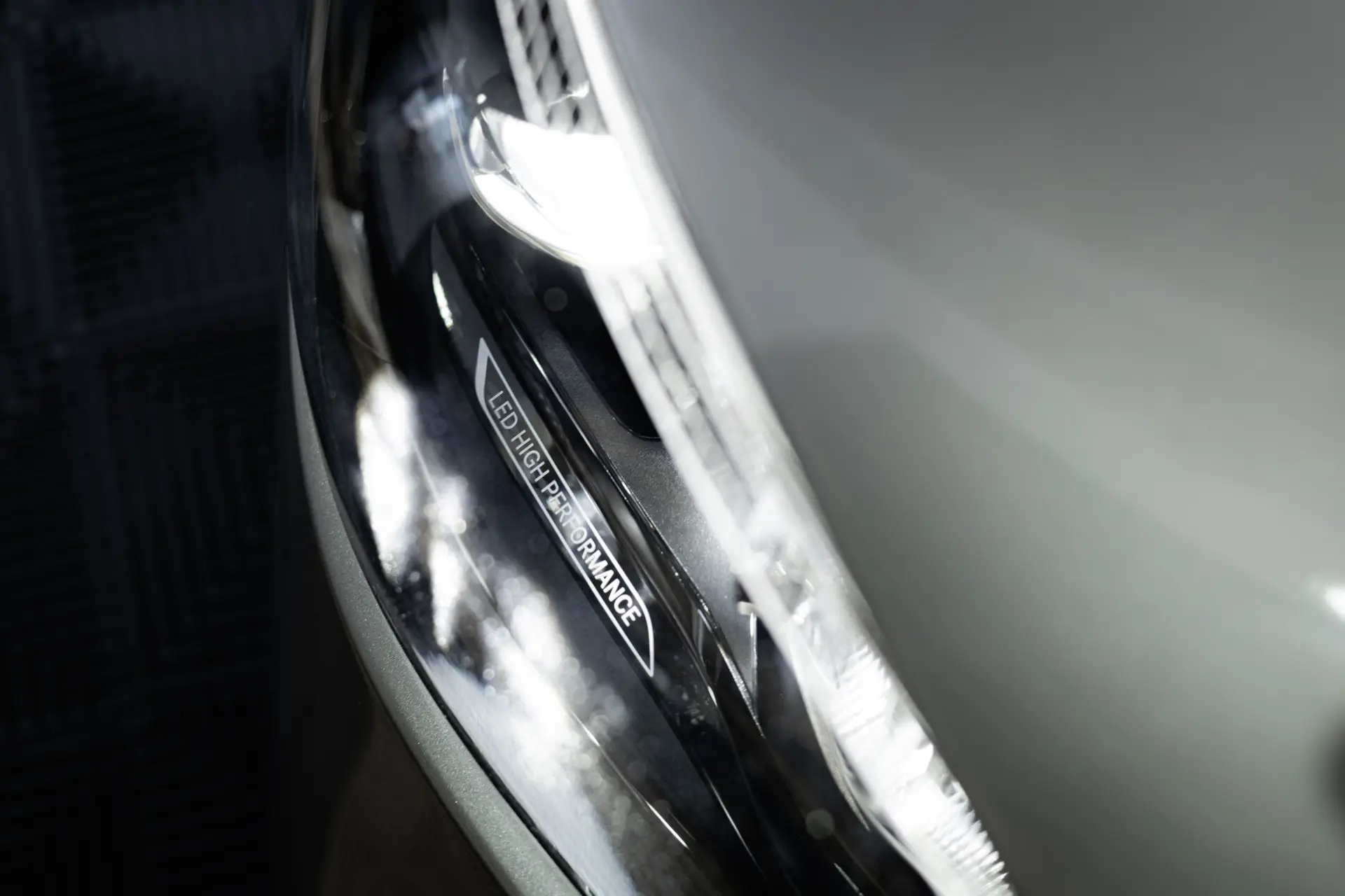 Mercedes-Benz C 300 e 9G-TRONIC Edition AMG Line 14