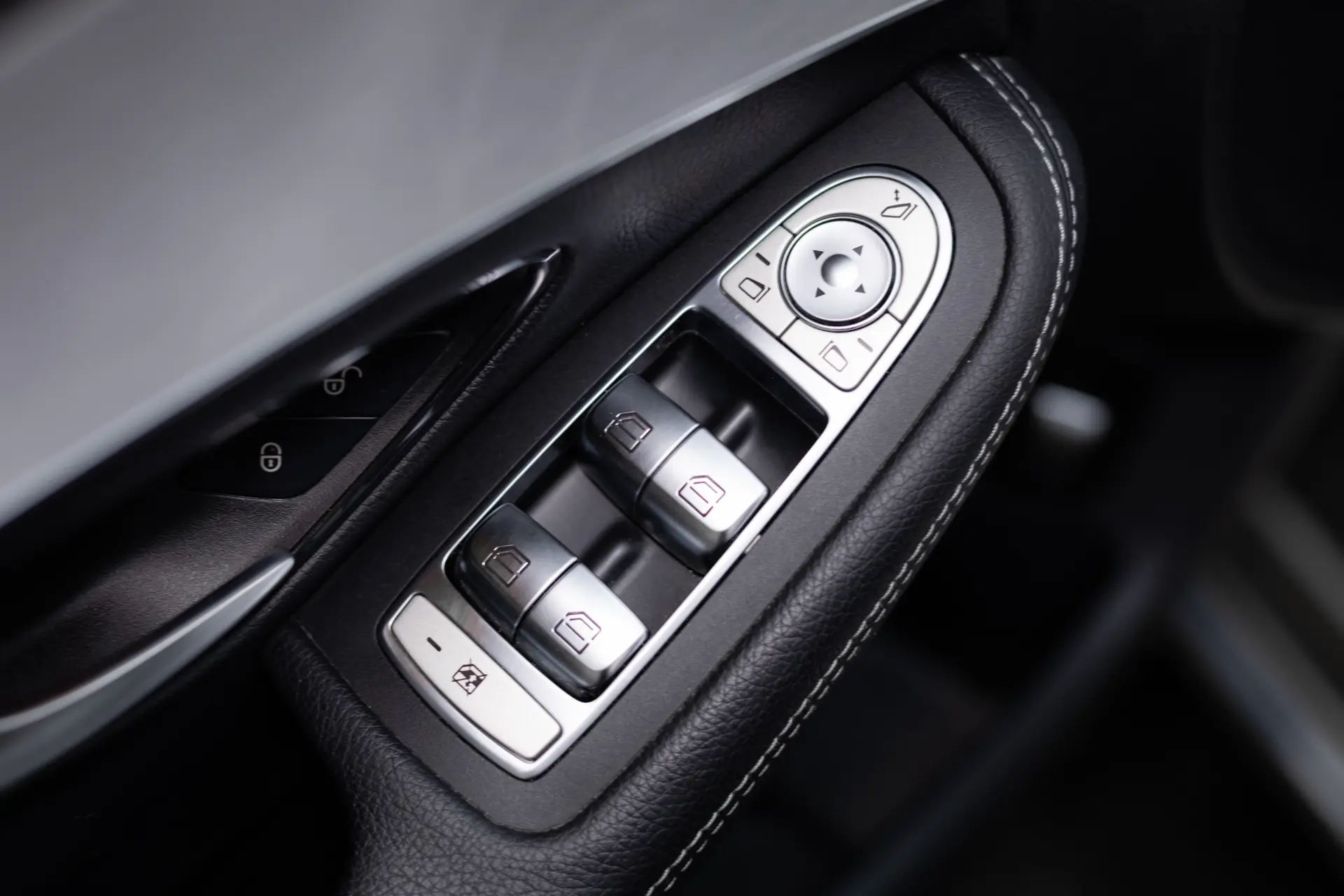 Mercedes-Benz C 300 de T 9G-TRONIC Avantgarde 35