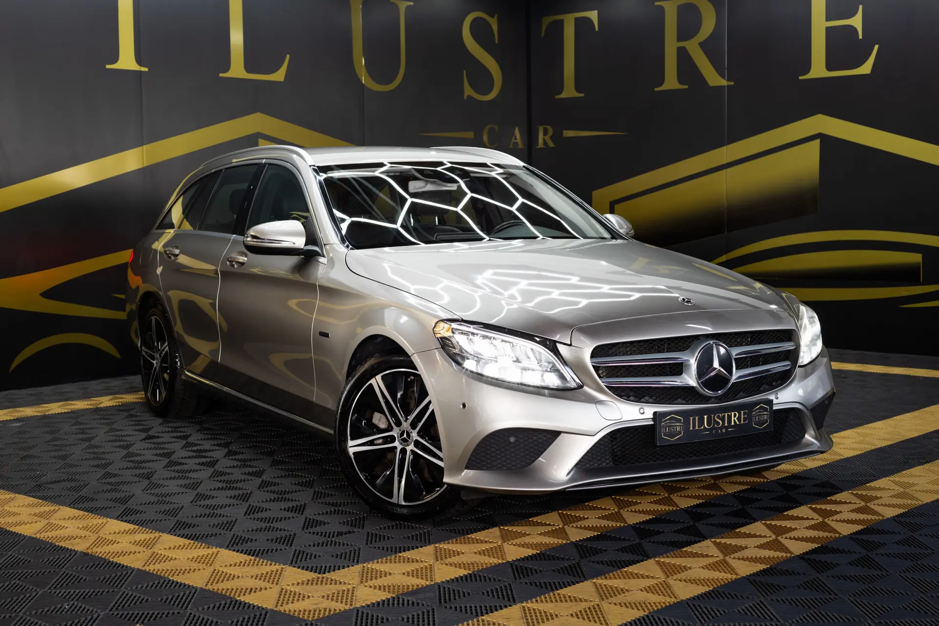 Mercedes-Benz C 300 de T 9G-TRONIC Avantgarde 3