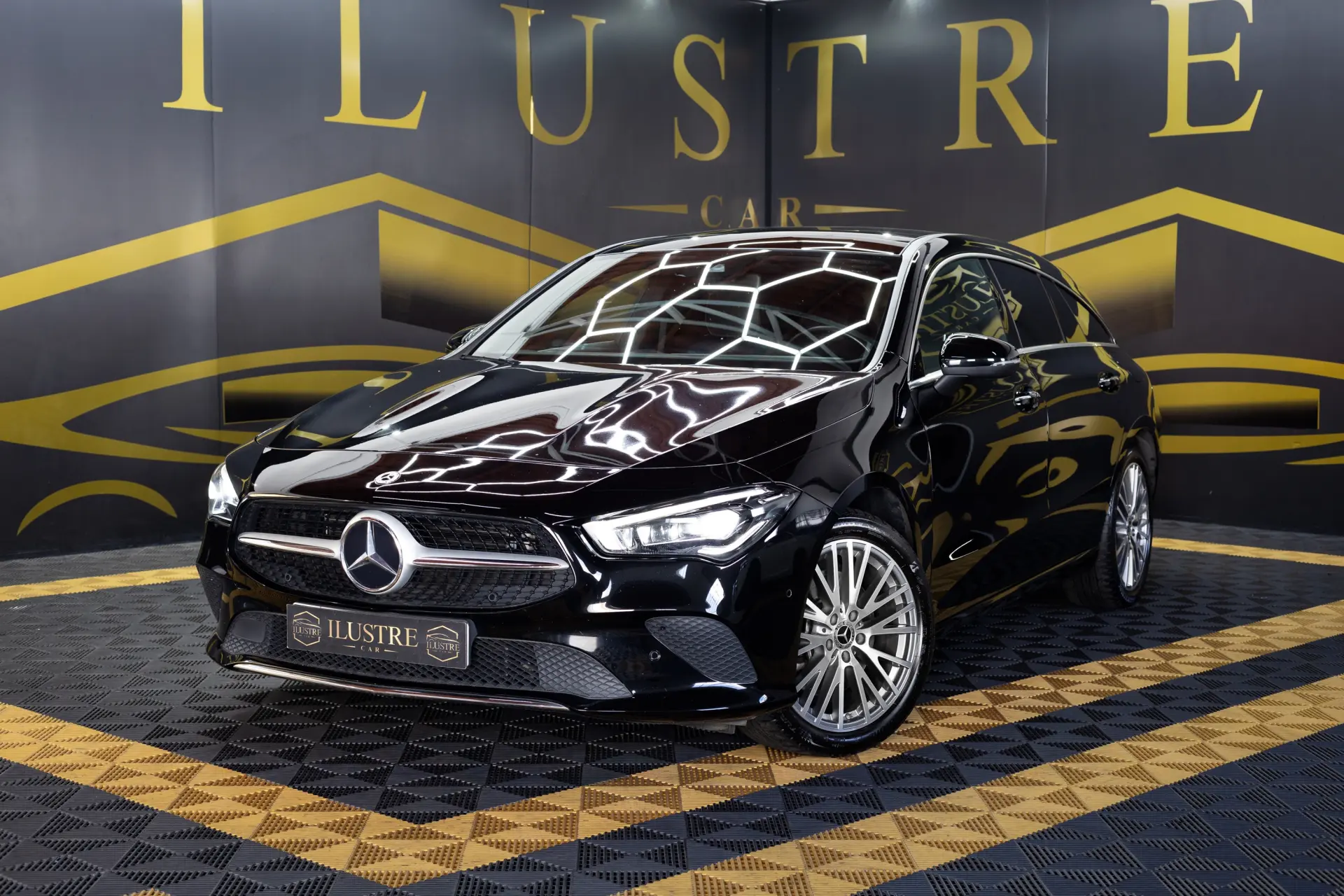 Mercedes-Benz CLA 250 e 8G-DCT Progressive Line Advanced 3