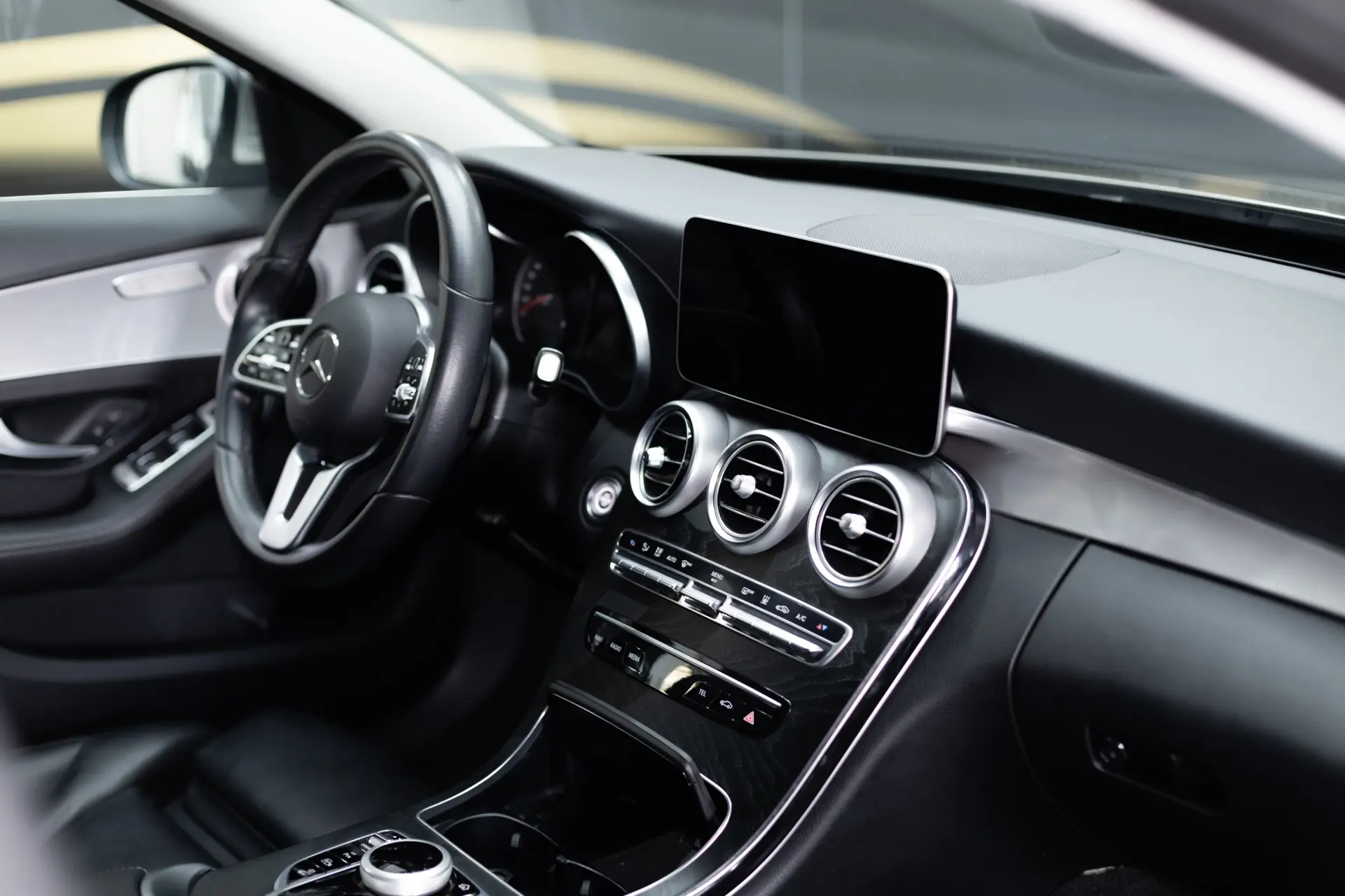 Mercedes-Benz C 300 de T 9G-TRONIC Avantgarde 26