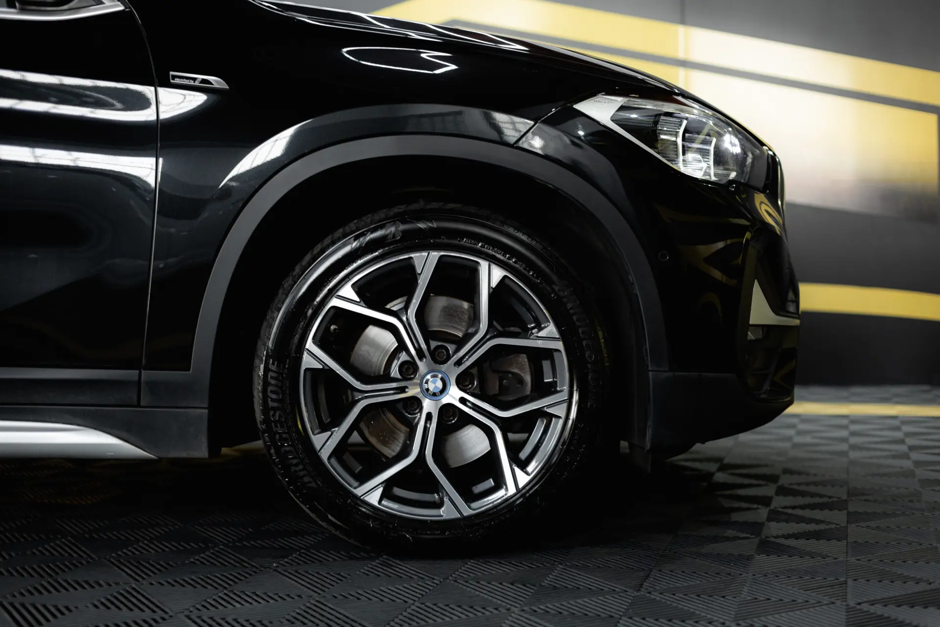 BMW X1 xDrive25e xLine 13