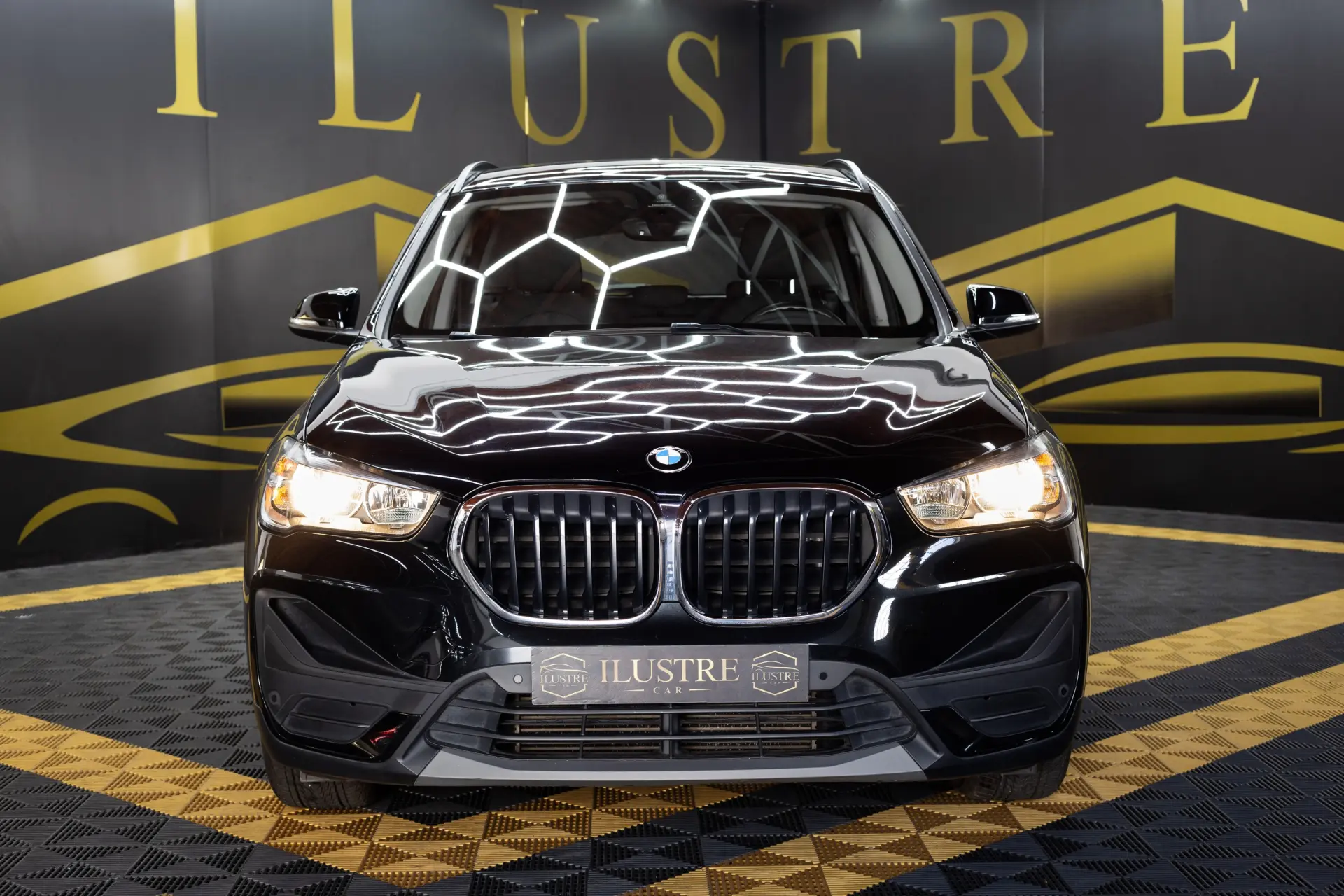 BMW X1 16 d sDrive Advantage Auto 2