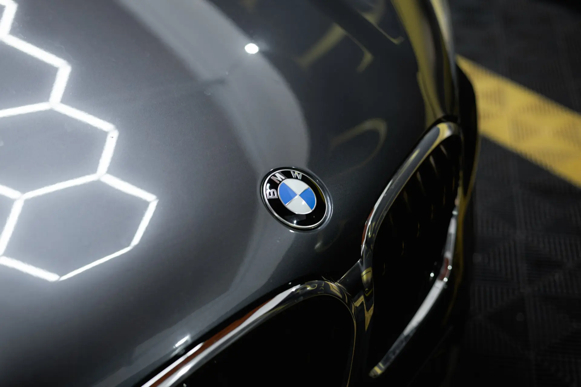 BMW X1 16 d sDrive Line Sport Auto 17