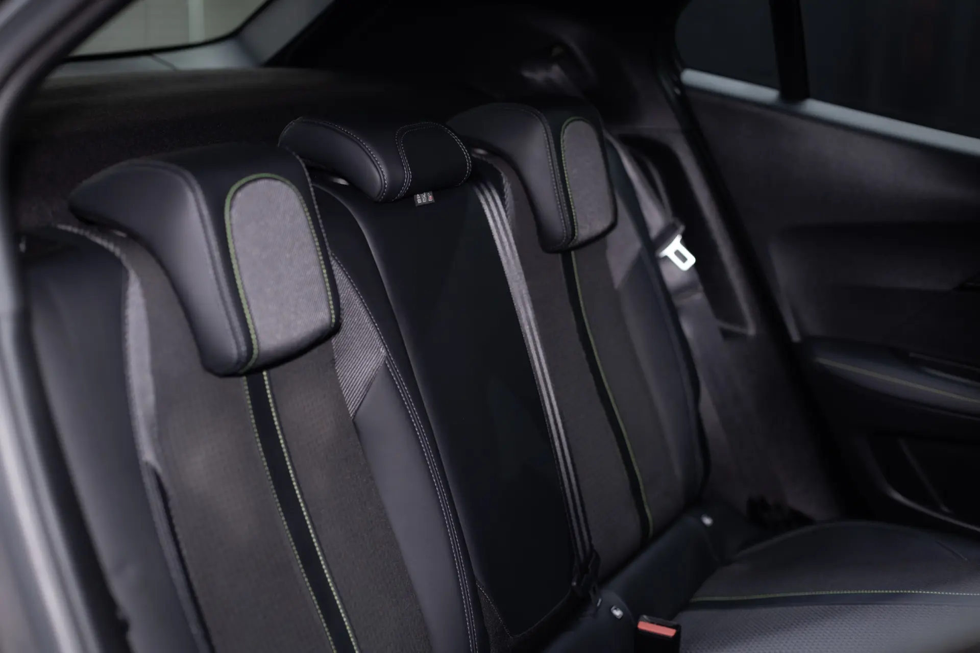 Peugeot 2008 1.5 BlueHDi GT Line EAT8 19