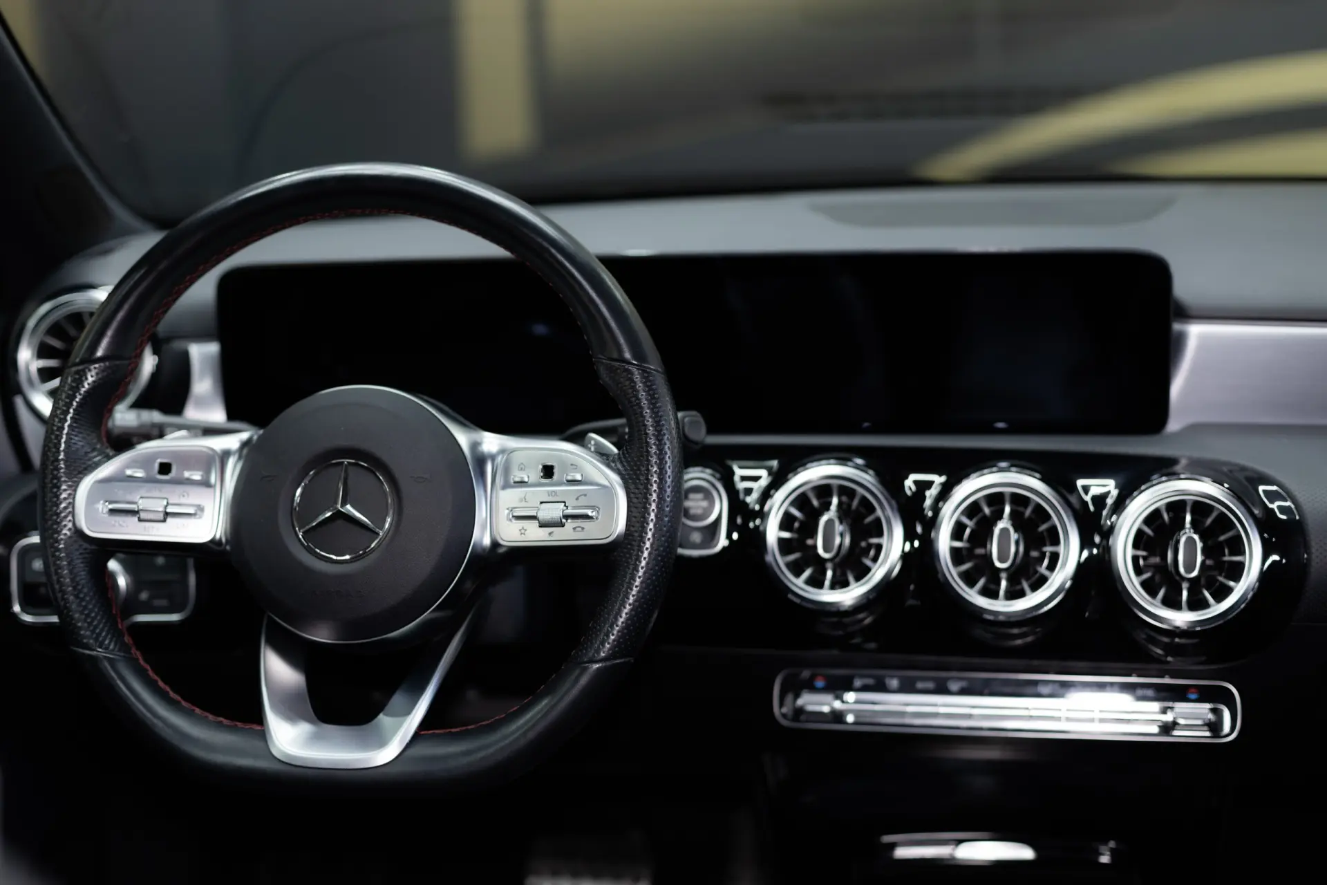 Mercedes-Benz A 180 d AMG Line Aut. 24