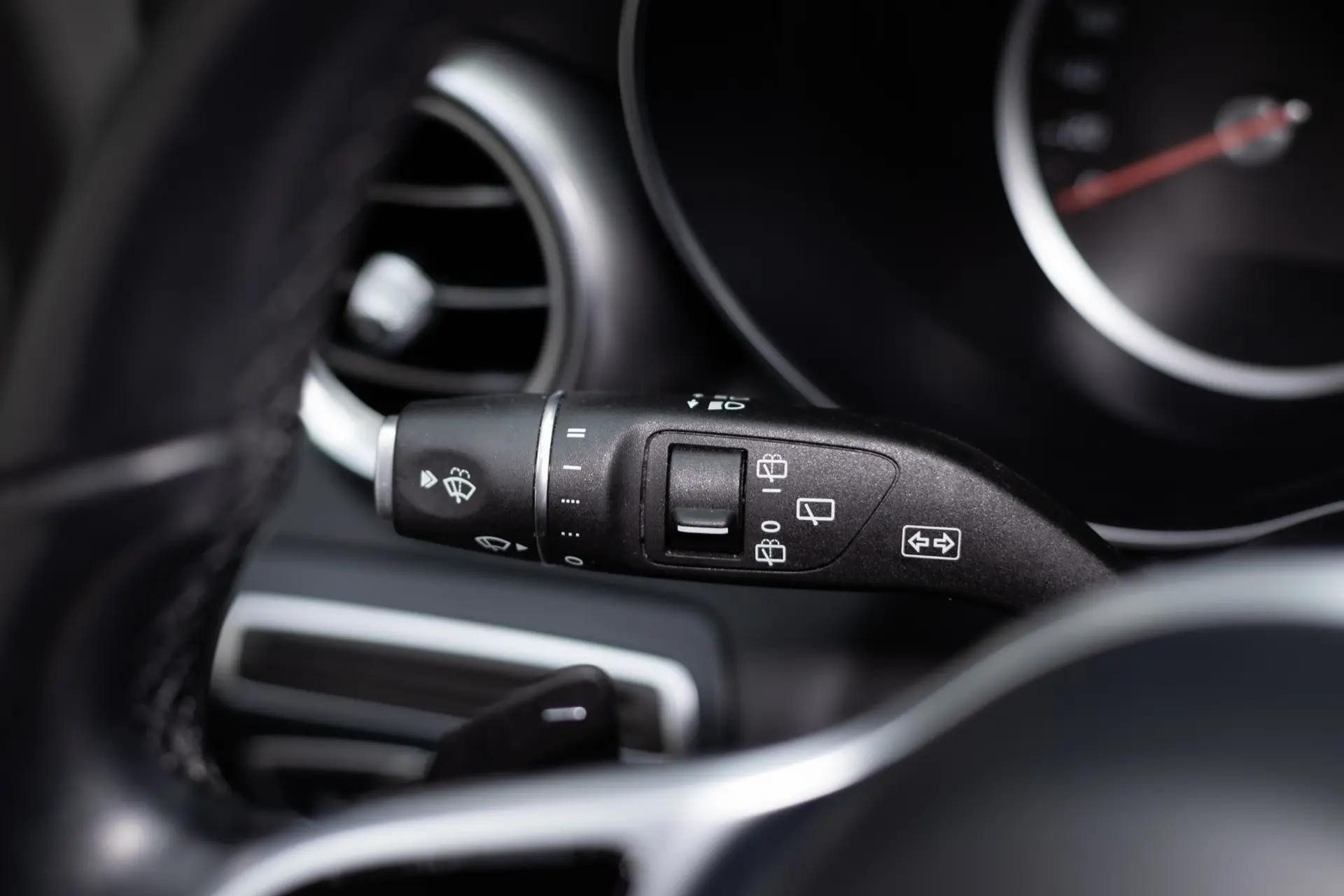 Mercedes-Benz C 300 de T 9G-TRONIC Avantgarde 32