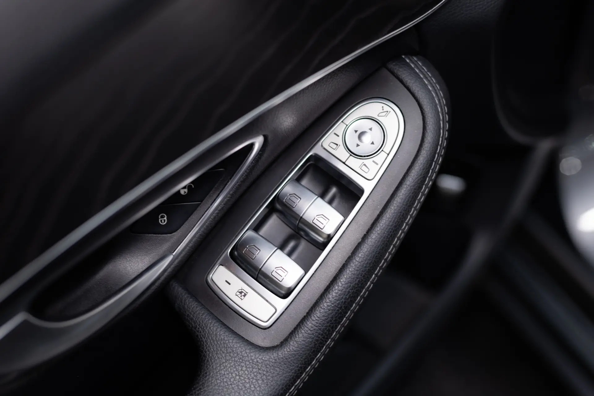 Mercedes-Benz C 220 (BlueTEC) d Station 7G-TRONIC AMG Line 36