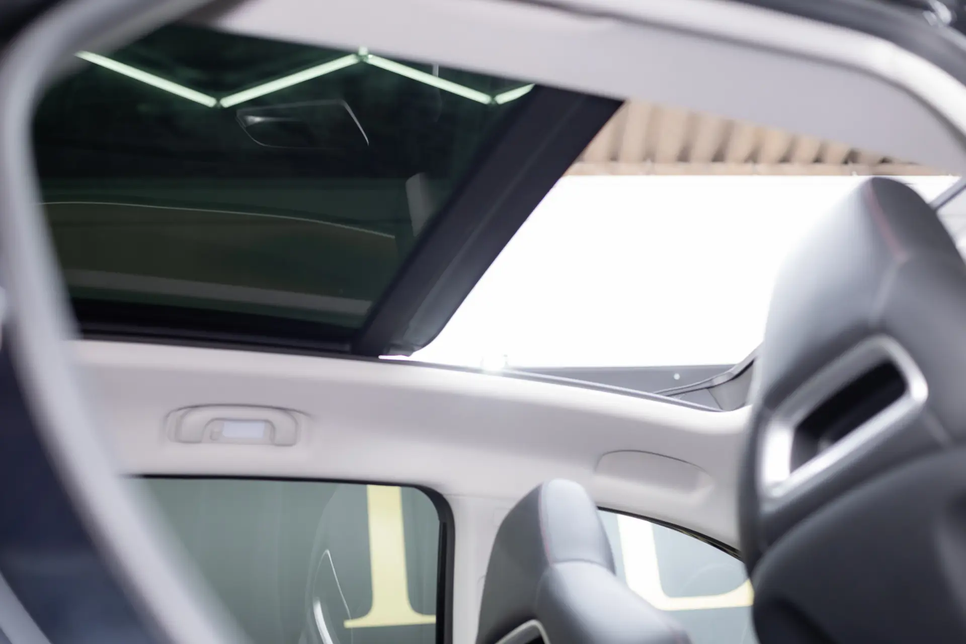 MG EHS 1.5 T-GDI Plug-in Hybrid Luxury 20