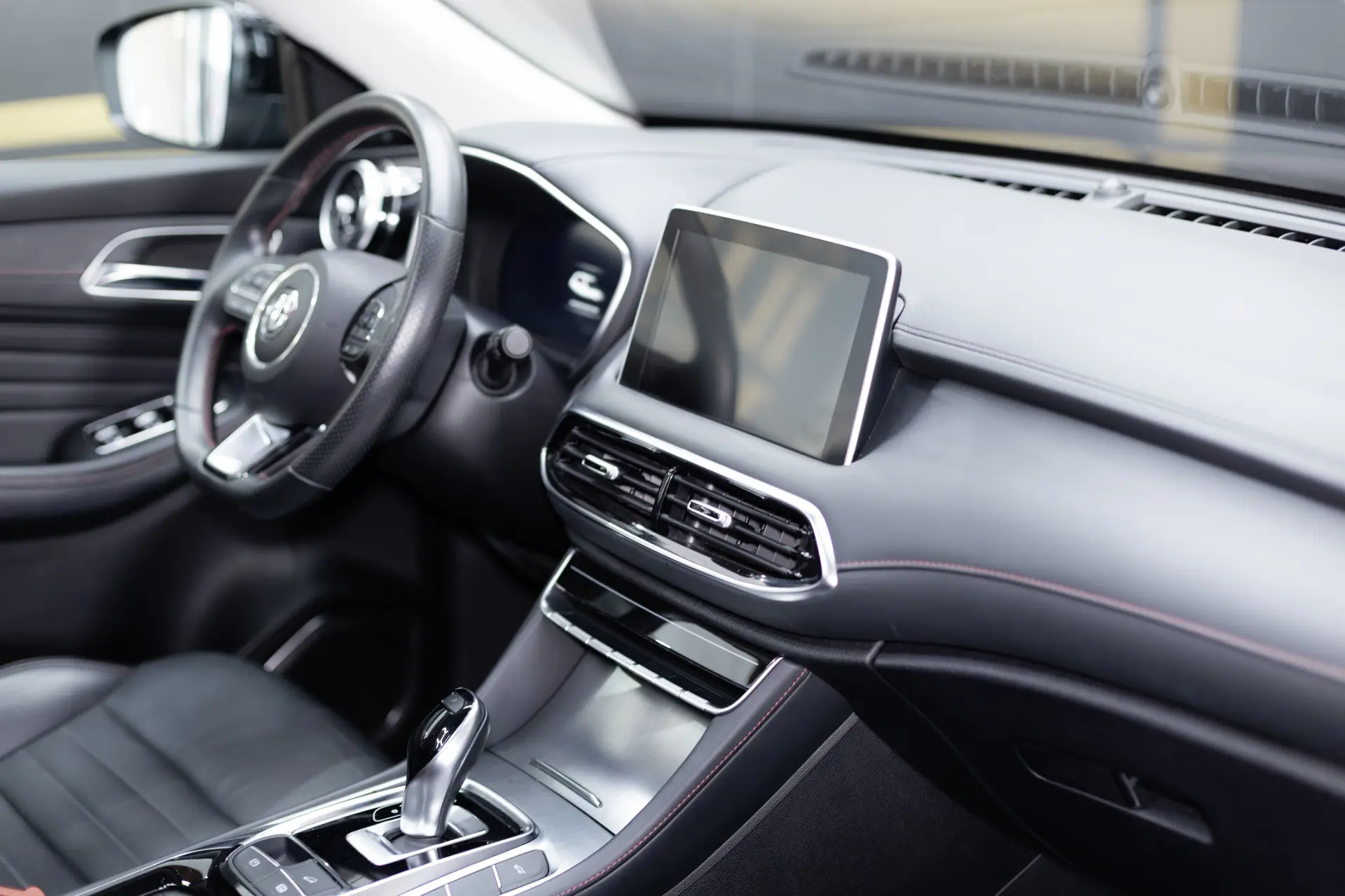 MG EHS 1.5 T-GDI Plug-in Hybrid Luxury 23