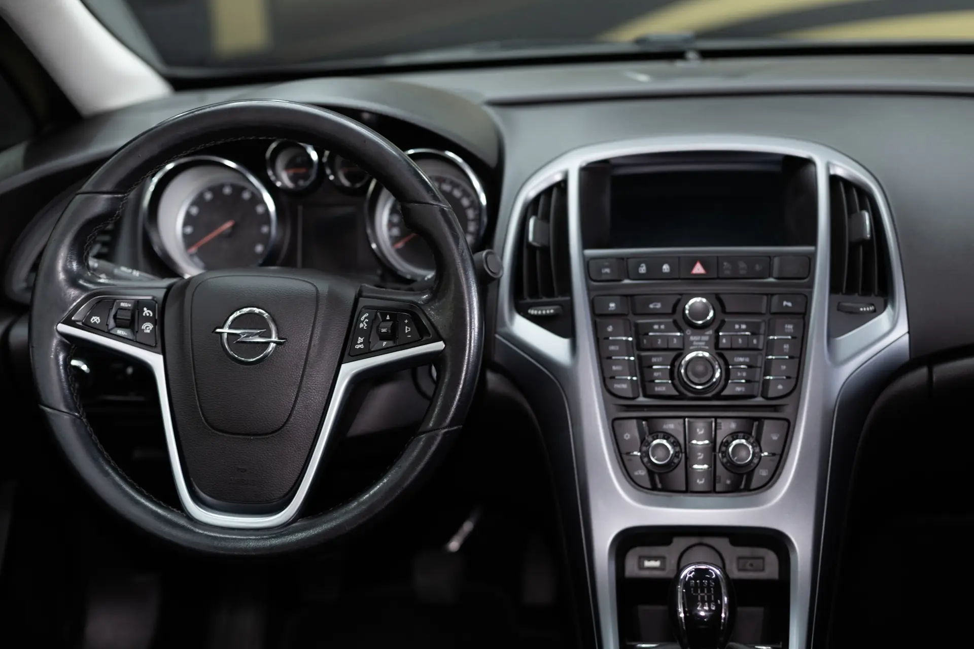 Opel Astra 1.4 T Selection GPL 27