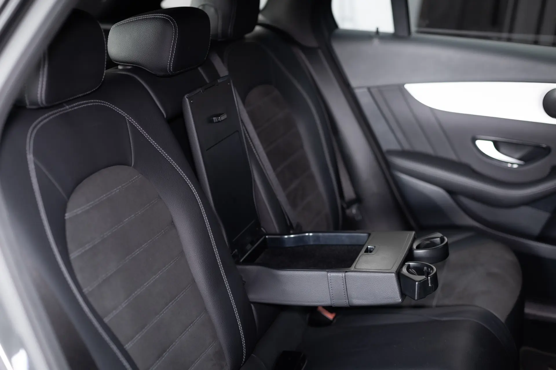 Mercedes-Benz GLC 300 de 4Matic 9G-TRONIC AMG Line 17