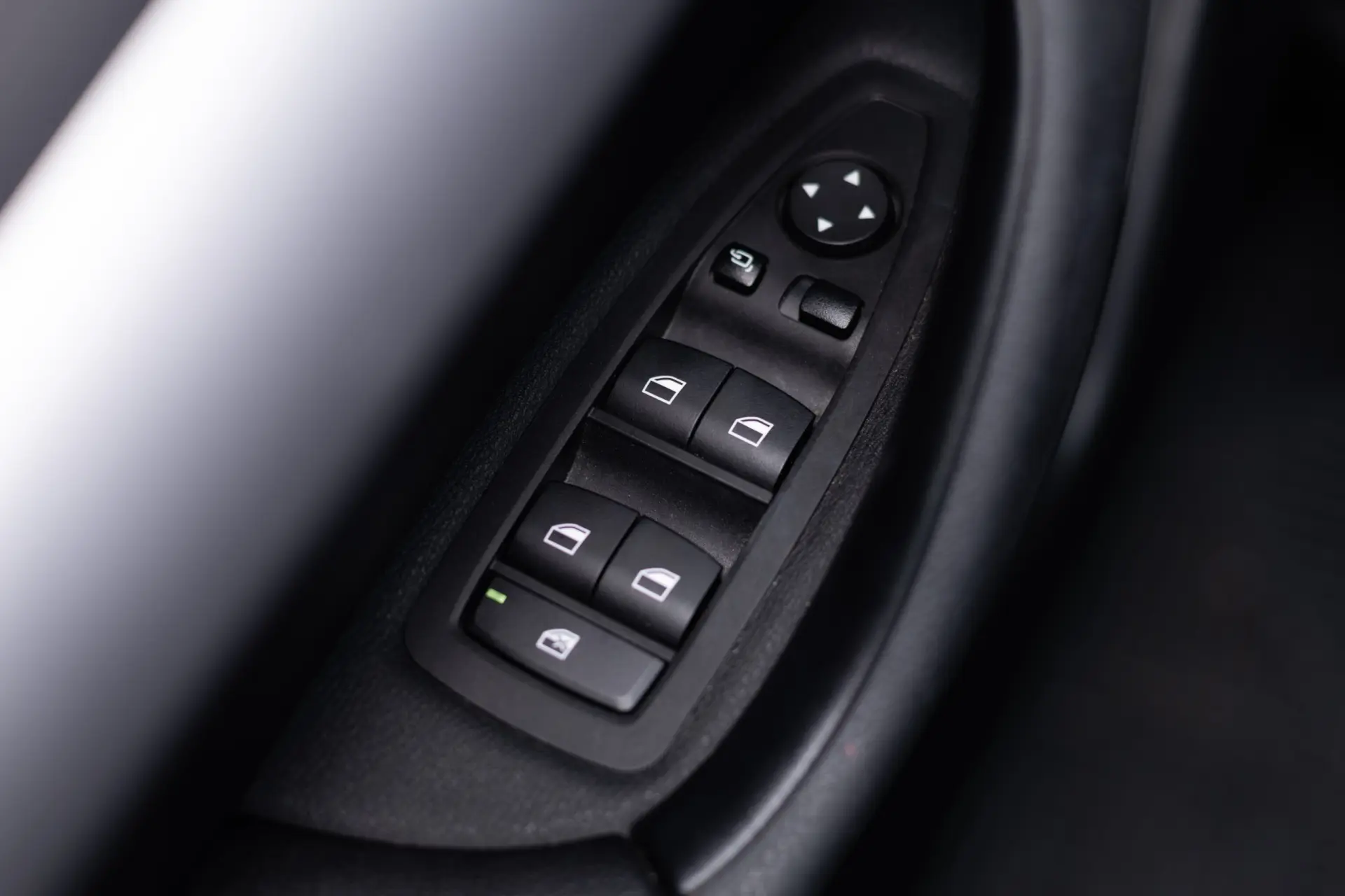 BMW X1 16 d sDrive Line Sport Auto 41