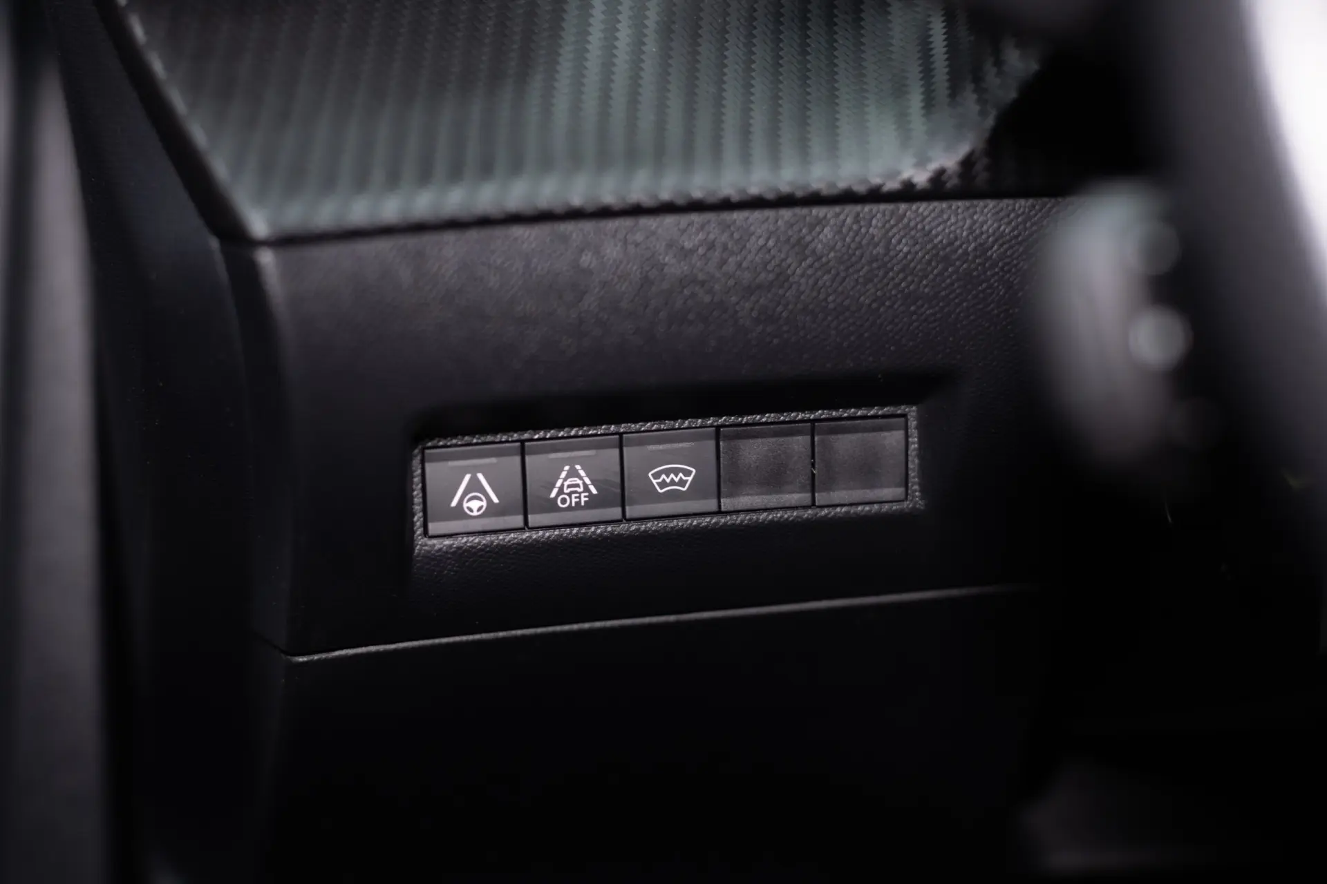 Peugeot 2008 1.5 BlueHDi GT Line EAT8 34