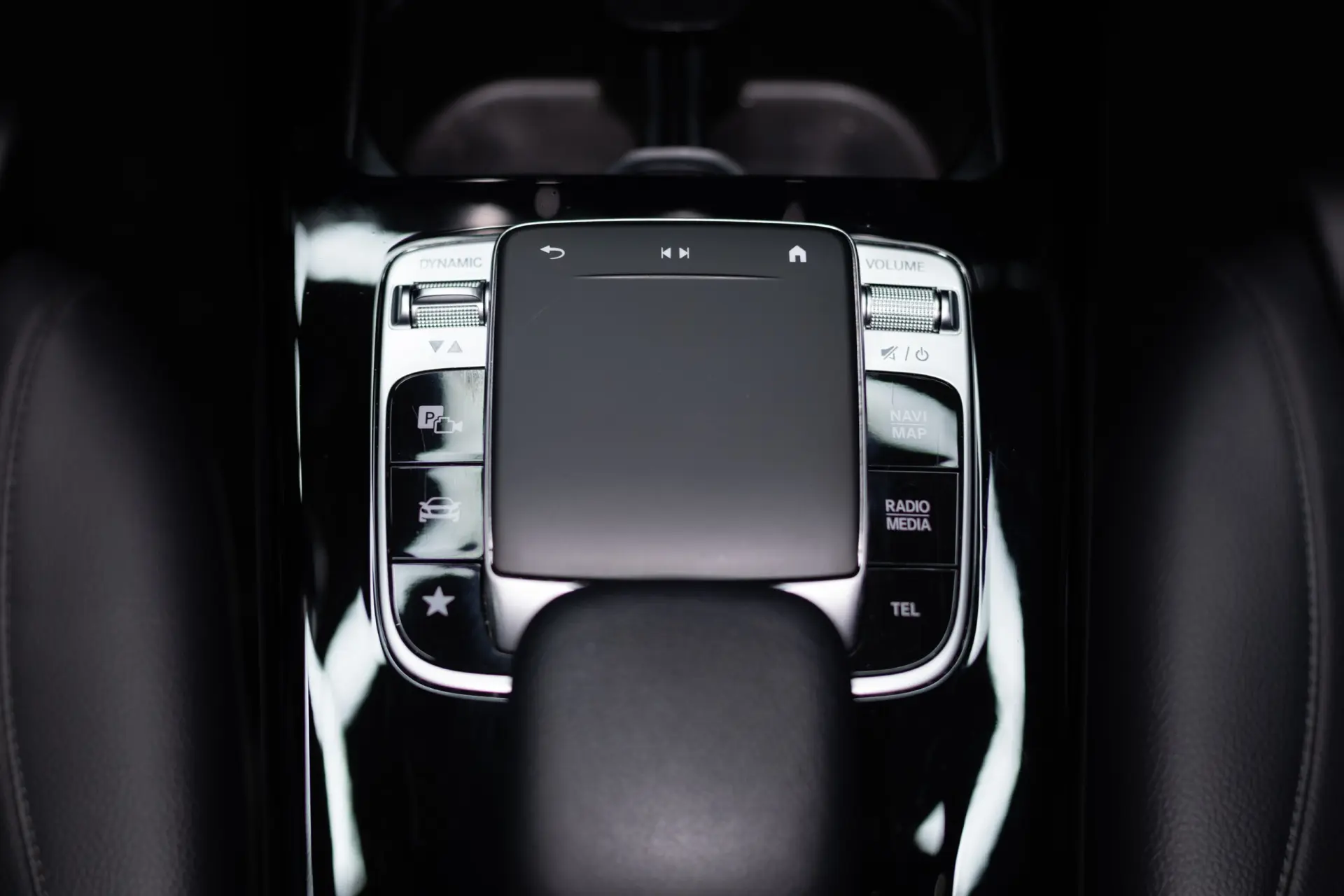 Mercedes-Benz A 250 e Progressive 34