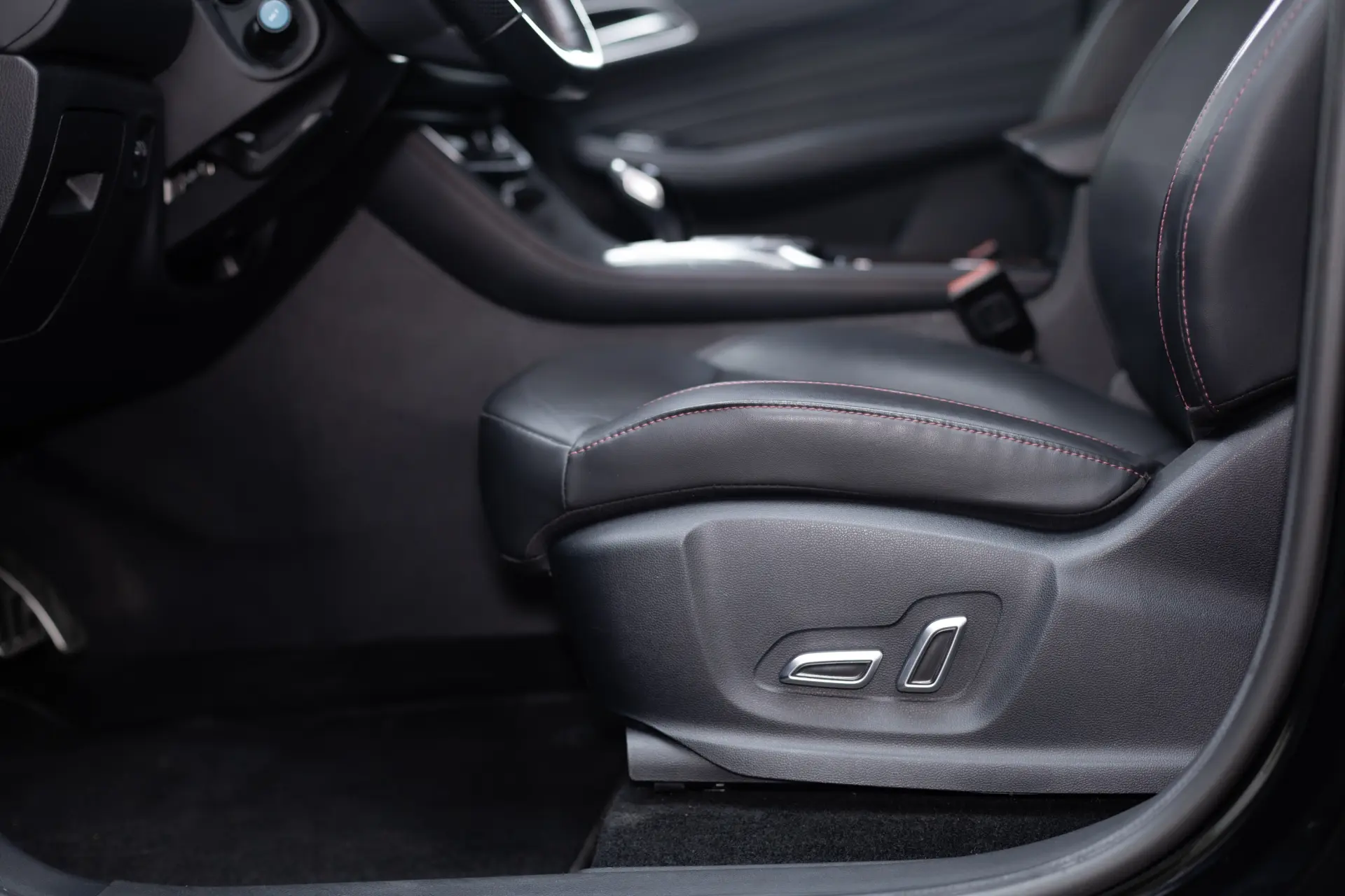 MG EHS 1.5 T-GDI Plug-in Hybrid Luxury 21