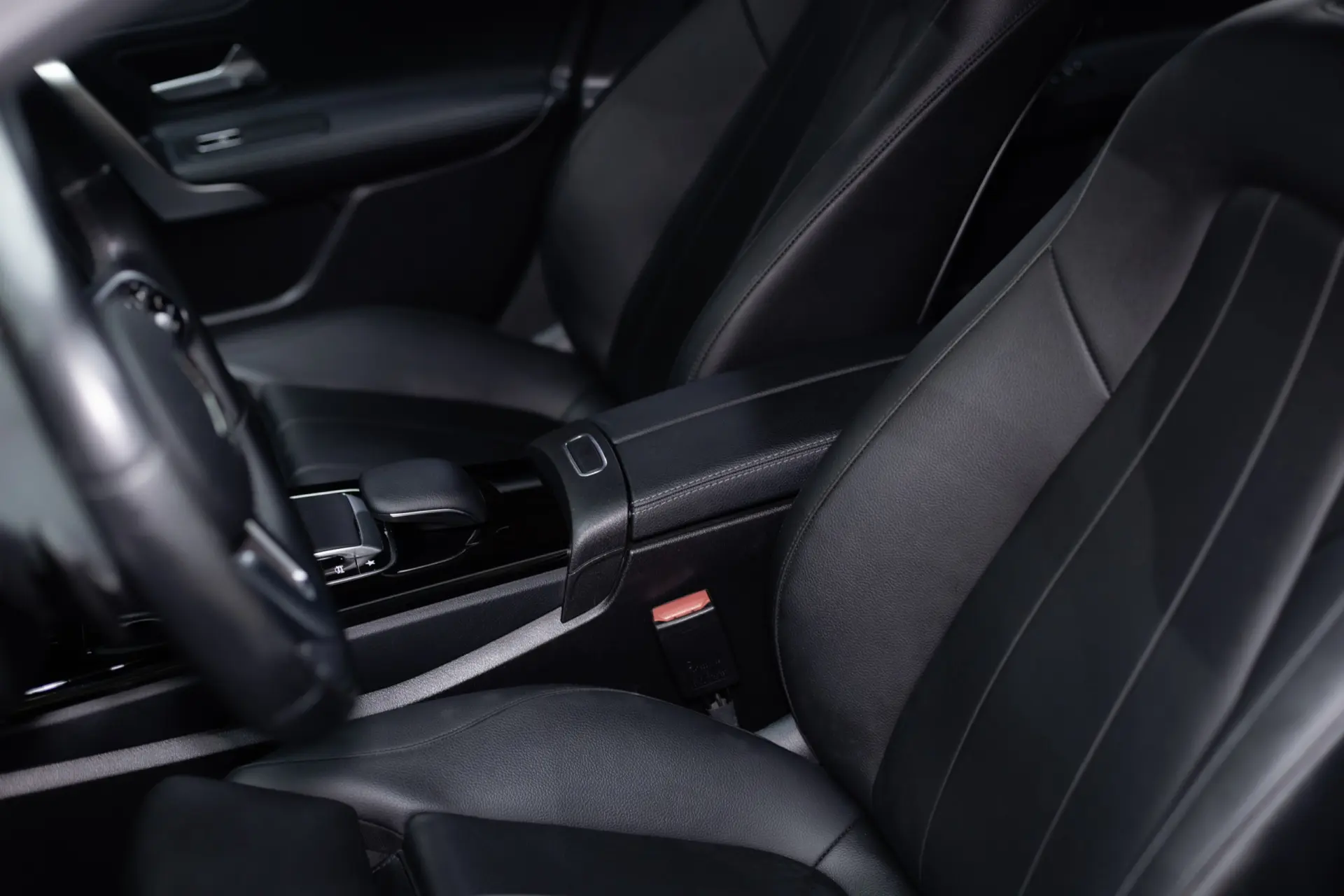 Mercedes-Benz A 250 e Progressive 40