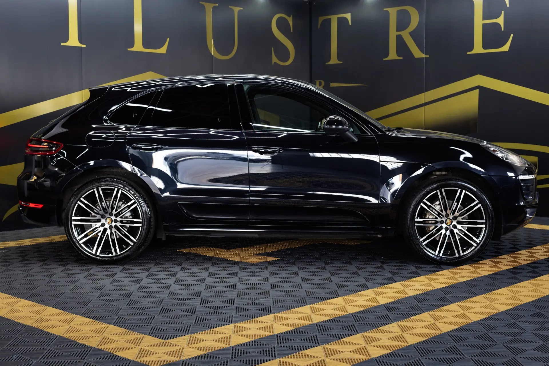 Porsche Macan S All Weather 4