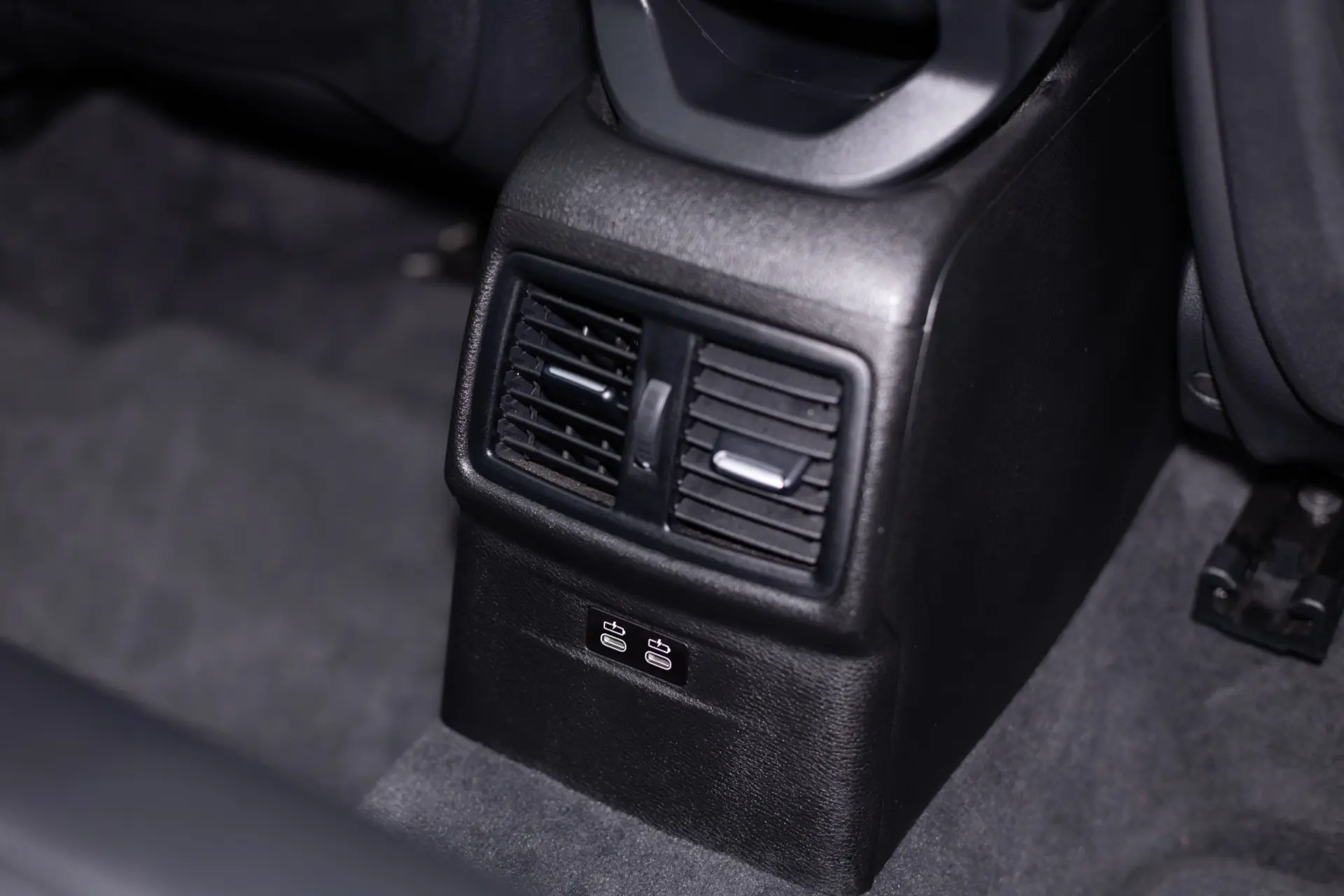 BMW X1 16 d sDrive Line Sport Auto 17