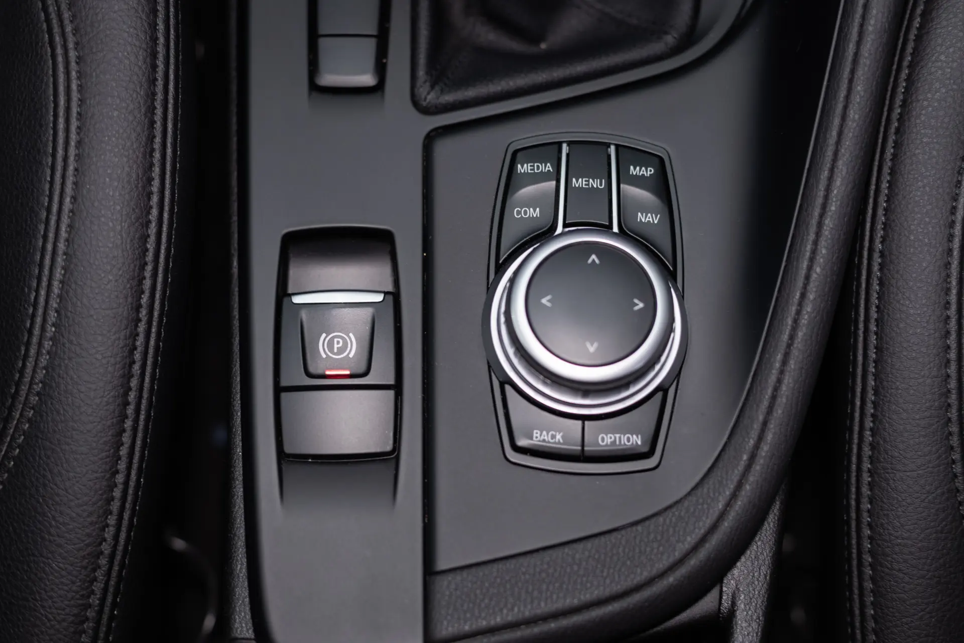 BMW X1 16 d sDrive Line Sport Auto 43