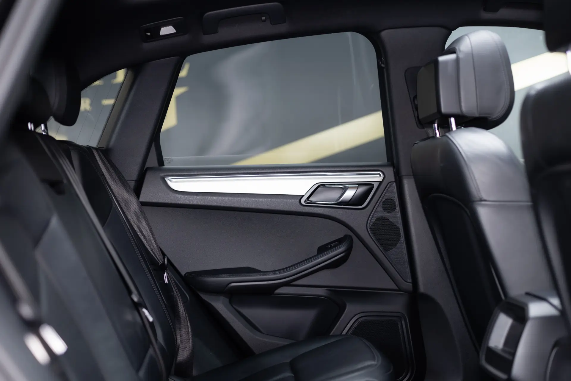 Porsche Macan S All Weather 18