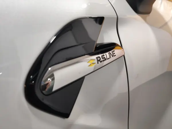 Renault Captur 1.0 TCe RS Line 5