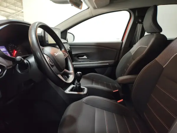 Dacia Jogger 1.0 ECO-G Extreme+ Up&Go 7L Bi-Fuel 19