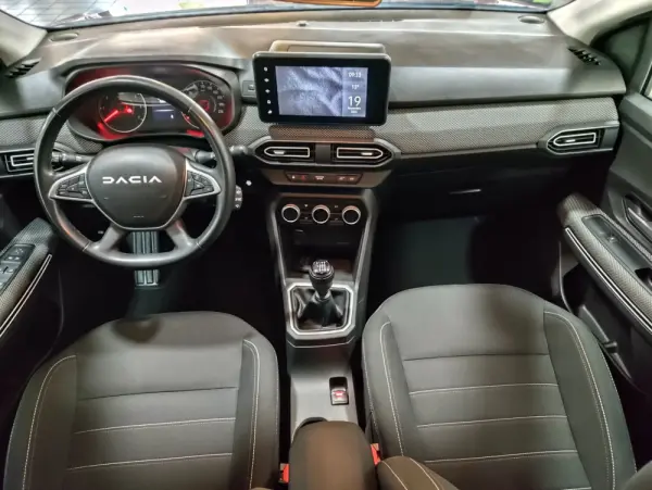 Dacia Jogger 1.0 ECO-G Extreme+ Up&Go 7L Bi-Fuel 18