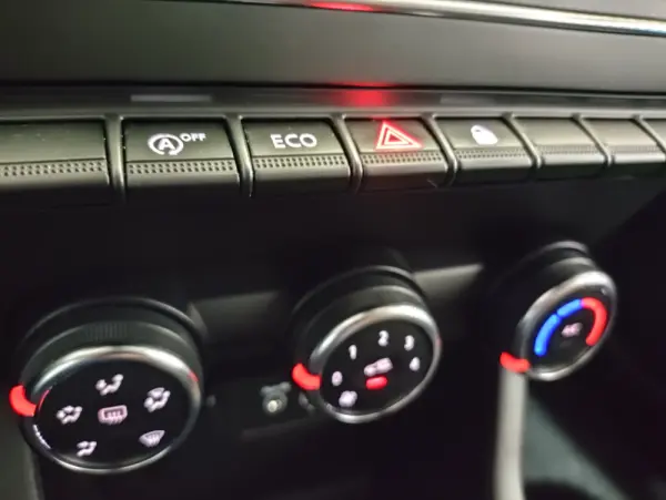 Renault Clio 1.5 Blue dCi Evolution 16