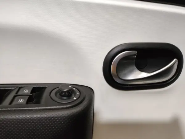 Renault Twingo 1.0 SCe Limited EDC 9