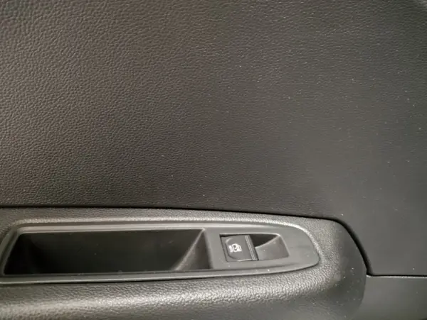 Renault Clio 1.0 TCe Evolution Bi-Fuel 12