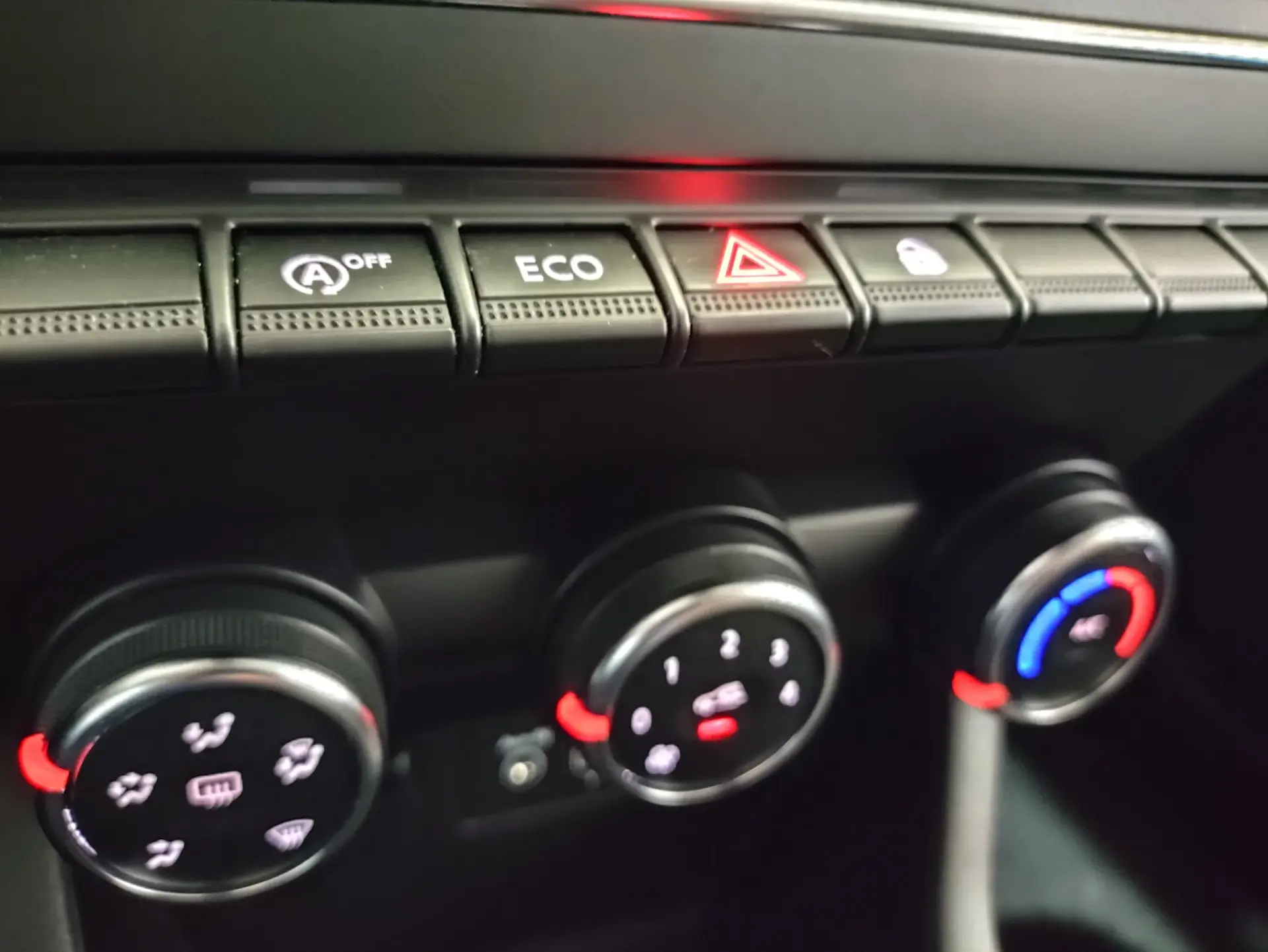 Renault Clio 1.5 Blue dCi Evolution 16