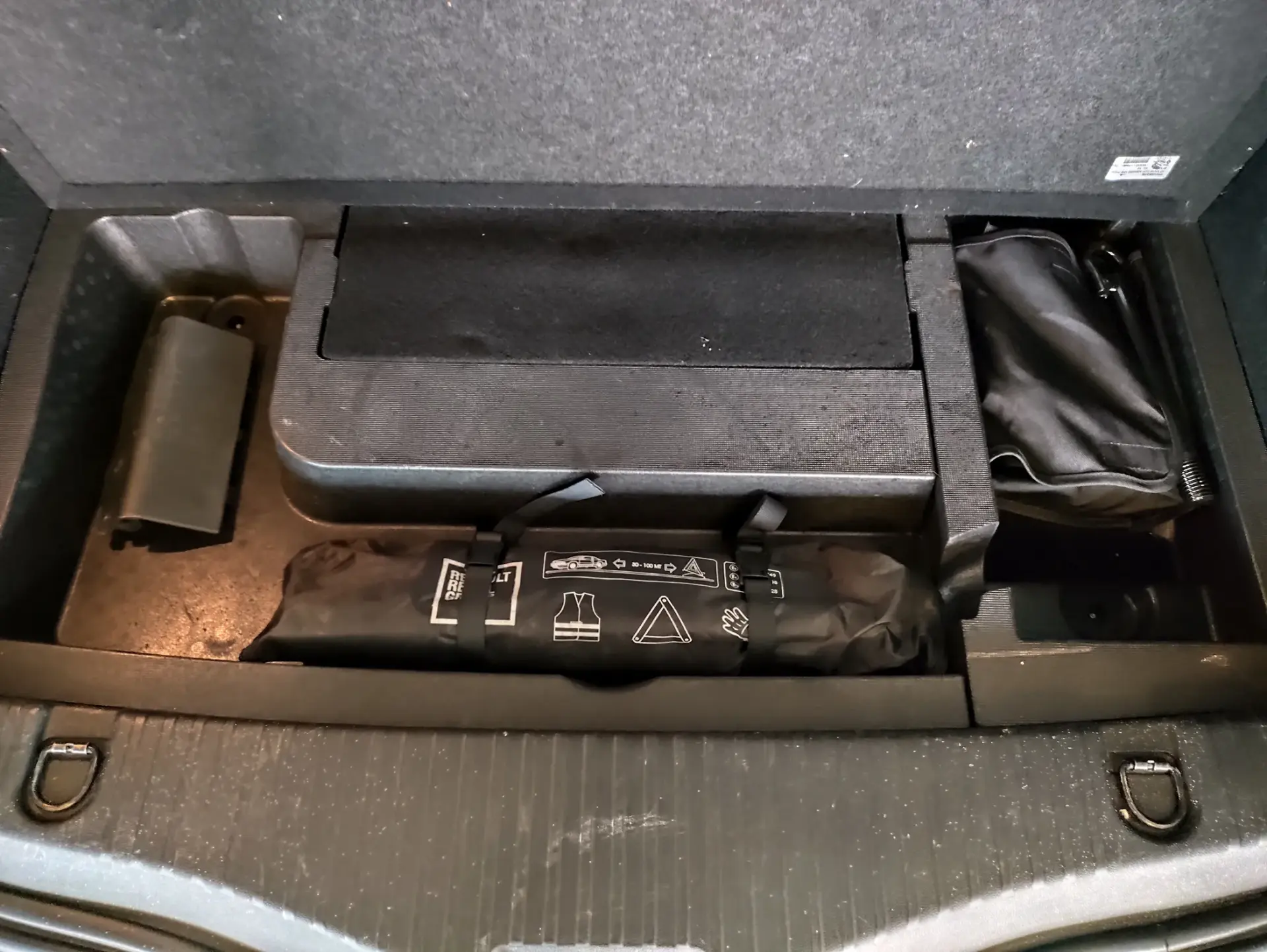 Renault Mégane Sport Tourer Limited 24