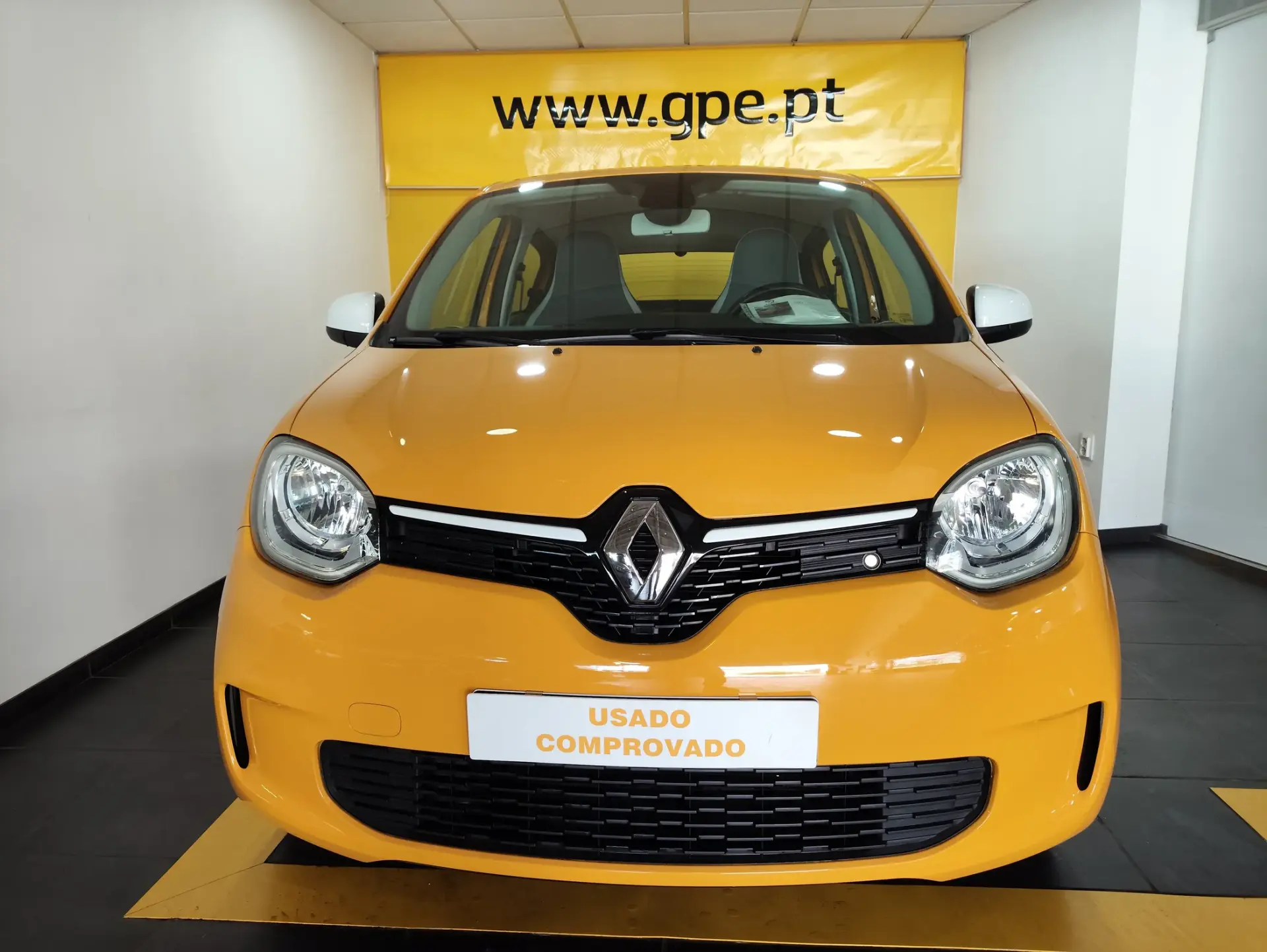 Renault Twingo 1.0 SCe Intens 2