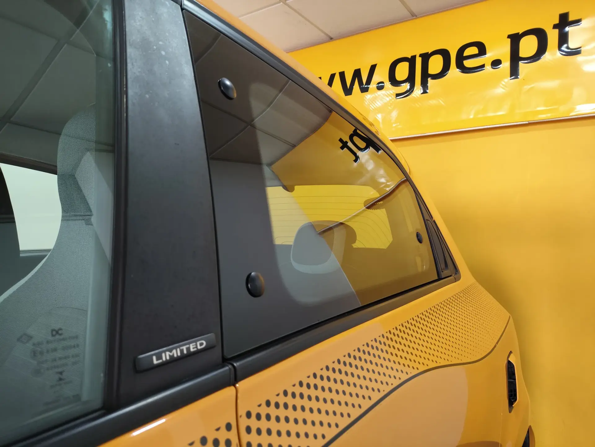 Renault Twingo 1.0 SCe Intens 5