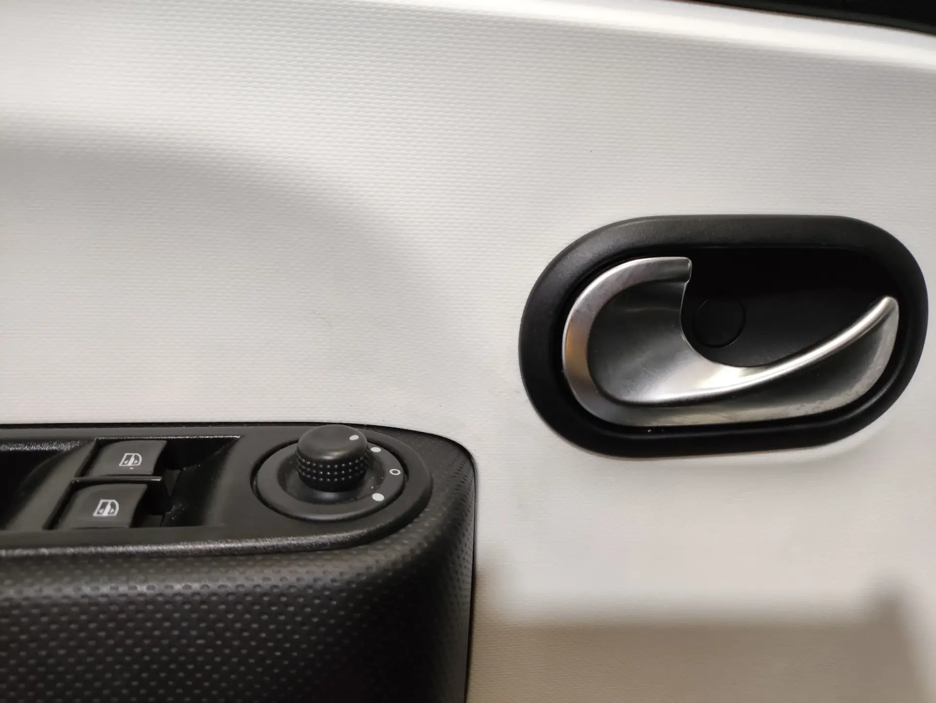 Renault Twingo 1.0 SCe Limited EDC 9