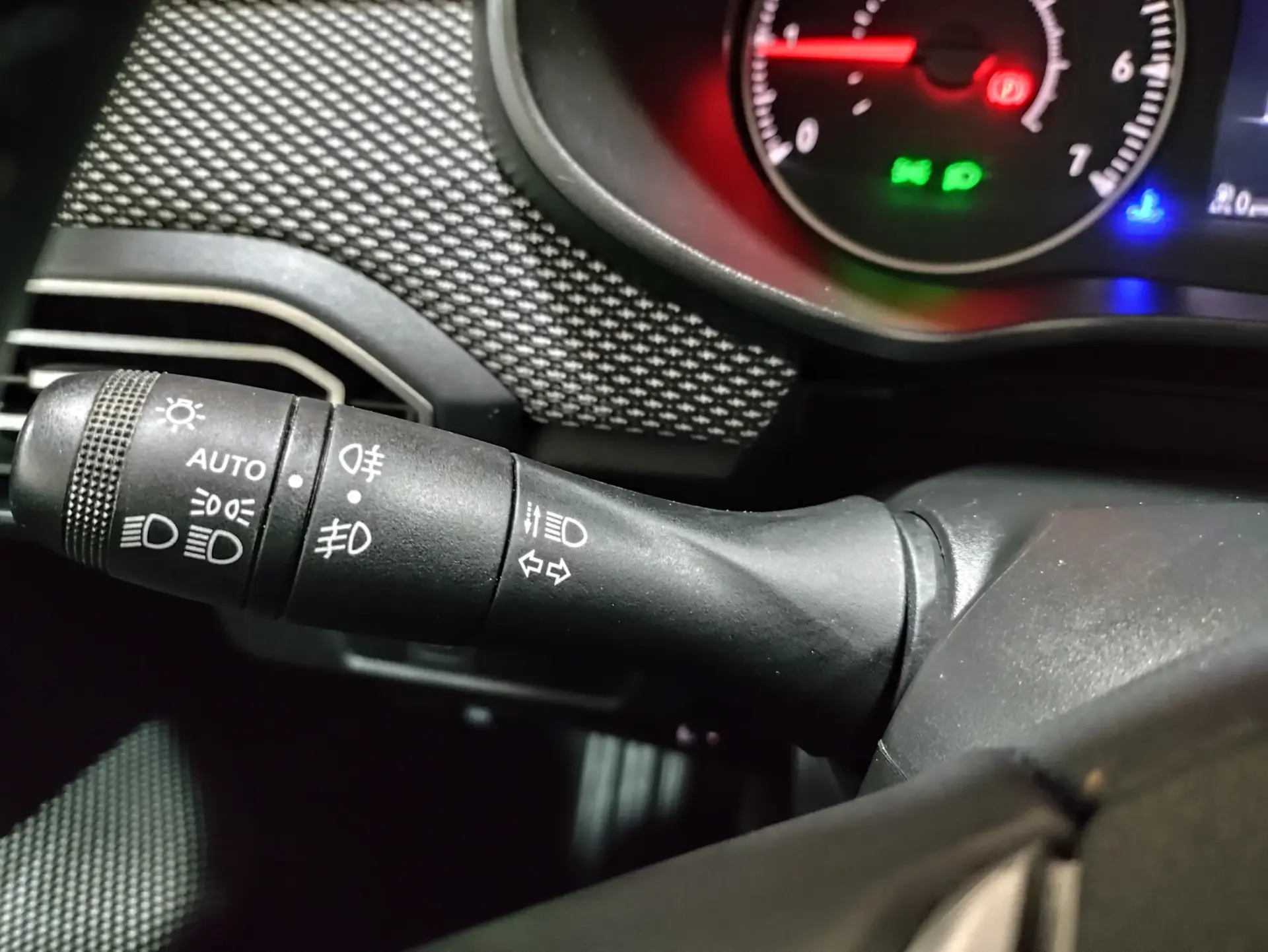 Dacia Jogger 1.0 ECO-G Extreme+ Up&Go 7L Bi-Fuel 21