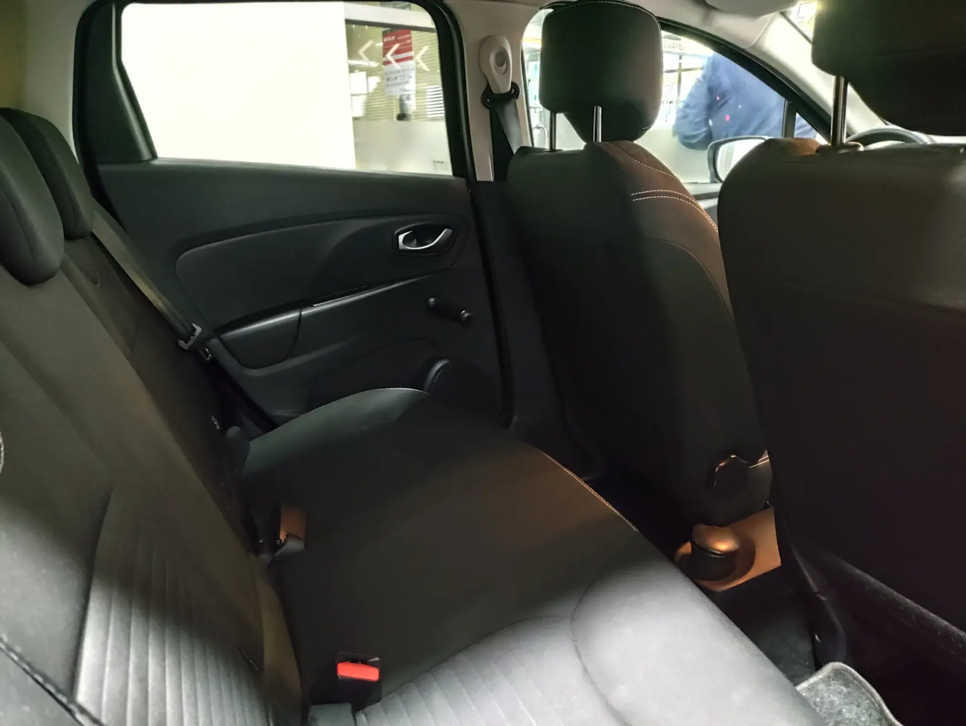 Renault Clio Sport Tourer 0.9 TCe Limited 15